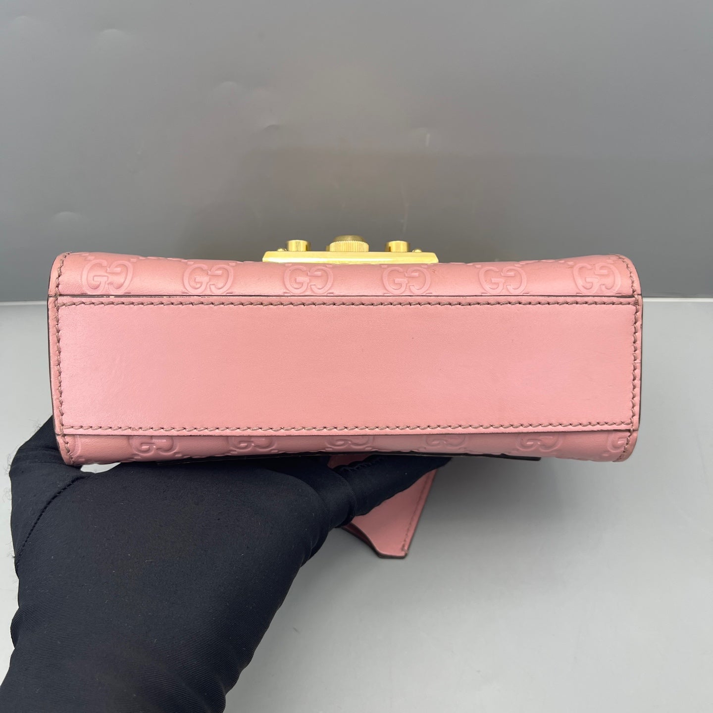Gucci - Padlock Shoulder Bag - Leather - Pink - (mini)