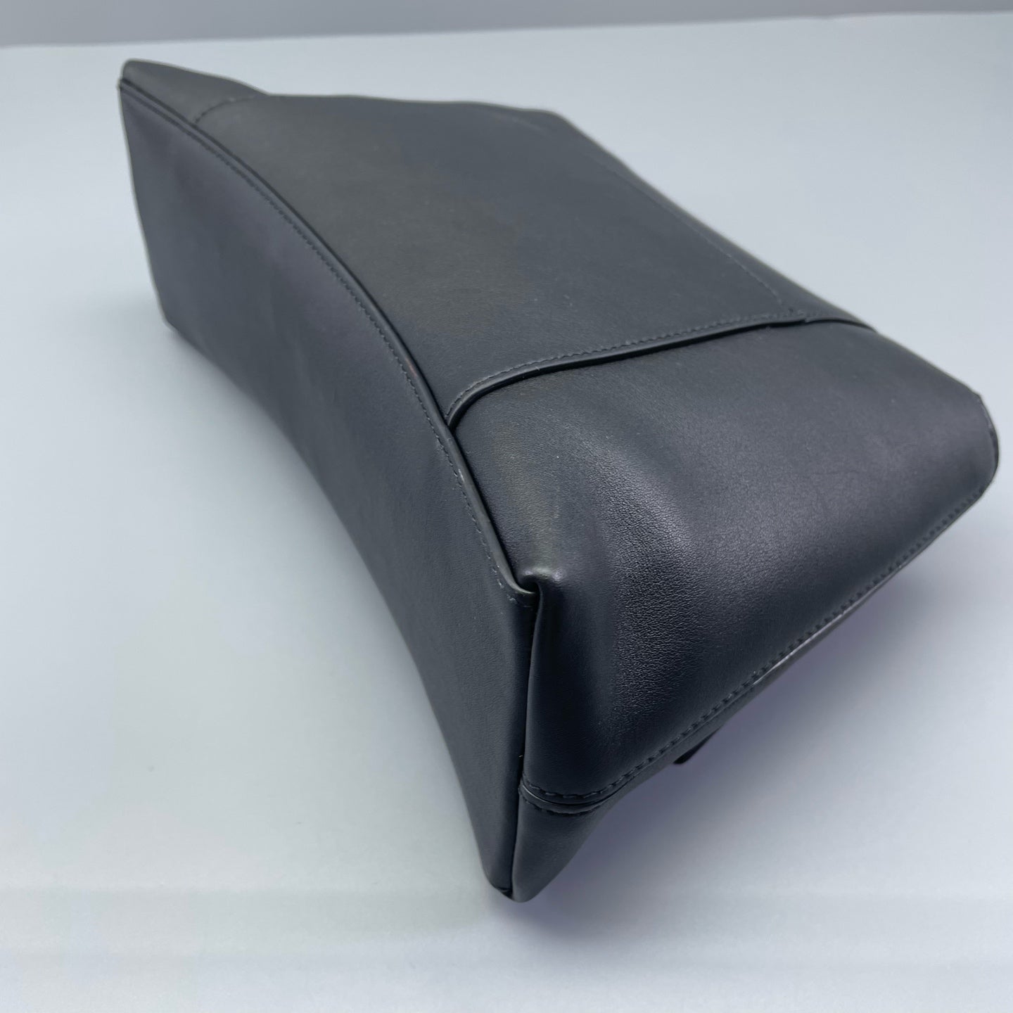 Balenciaga - Hourglass Bag - Smooth calfskin leather - Black - (Medium)