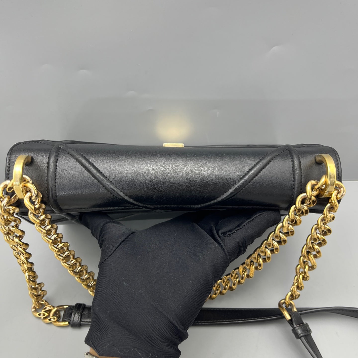 Dior - Diorama Bag - Grained Calfskin Leather - Black with Gold-Tone Hardware - (medium)