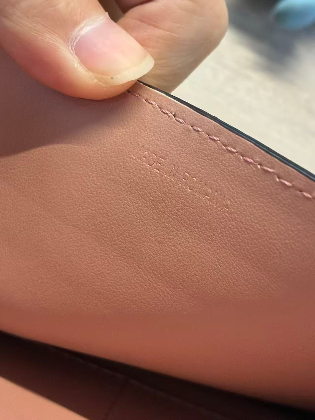 Burberry - Crossbody Bag - Leather - Brown - (small)