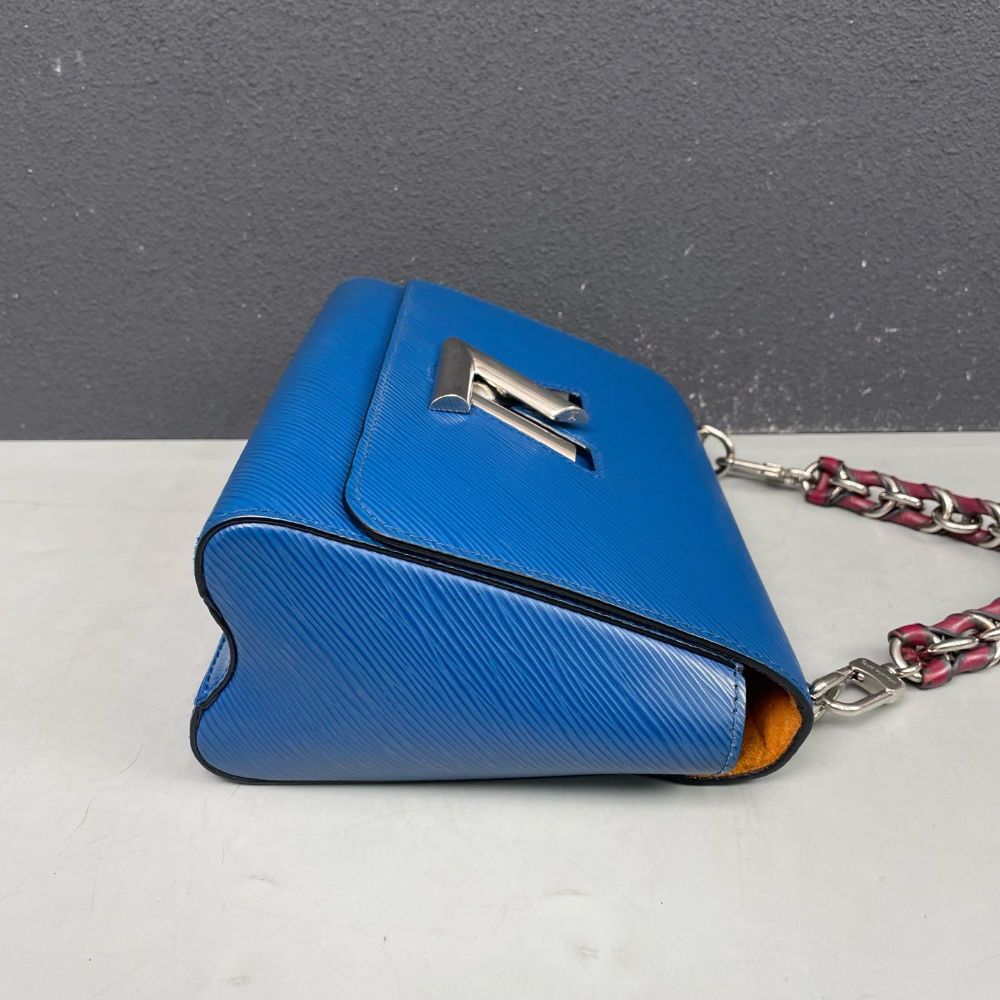 Louis Vuitton - Twist - Epi leather - Blue - (small)