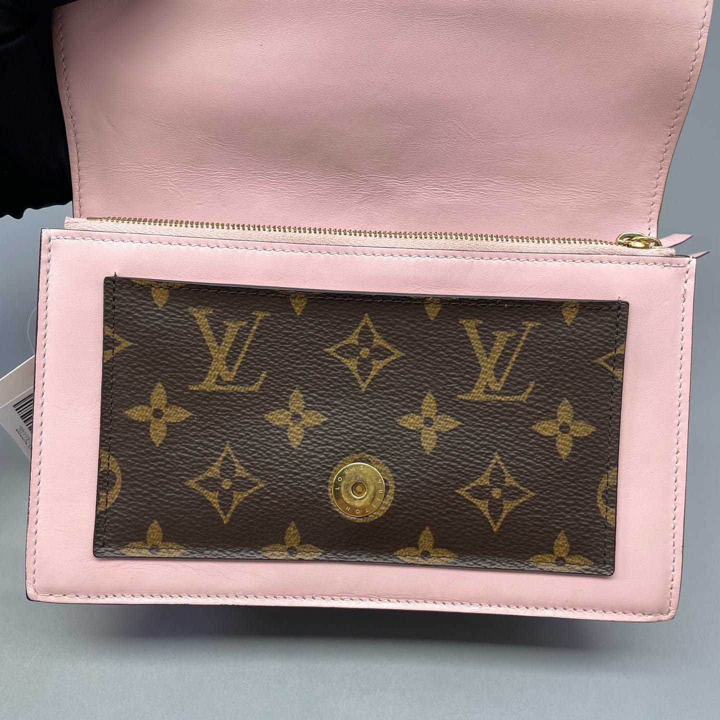 Louis Vuitton - Wallet on Chain (WOC) Monogram Bicolor Floral - Monogram coated canvas and calfskin leather - Multicolour (Brown and Pink) - (mini)