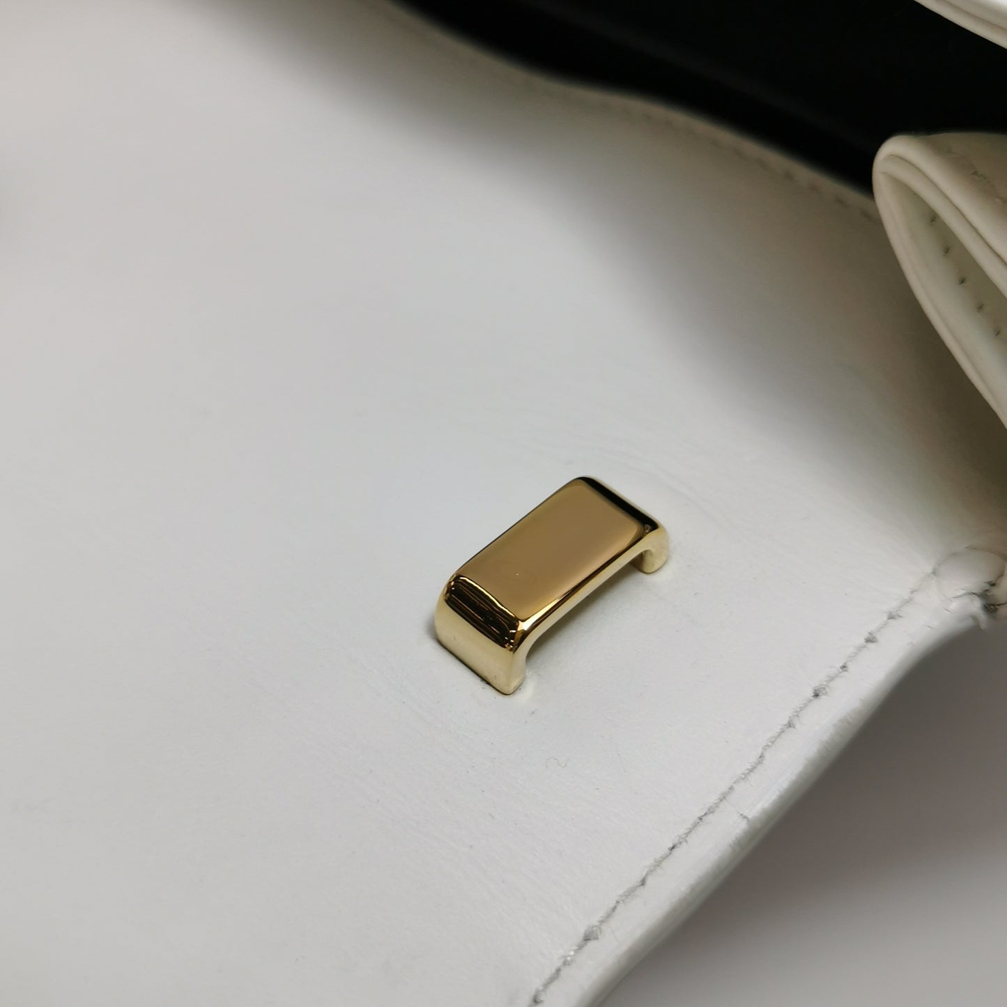 Prada - Vintage Trapezoid Shoulder Bag - Leather - White - (Small)