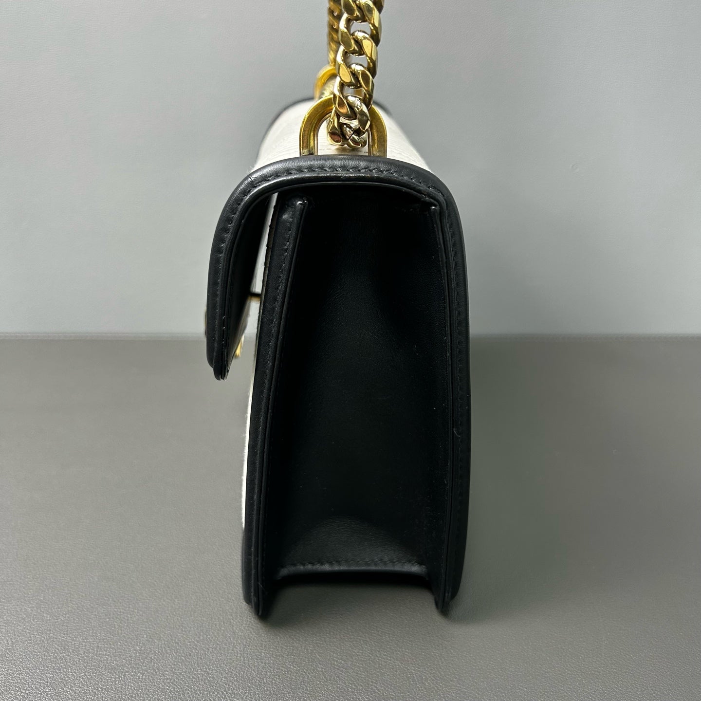 Bvlgari - Serpenti Forever Accordion Bag - Leather - White with Black and Dark Red accents - (small)