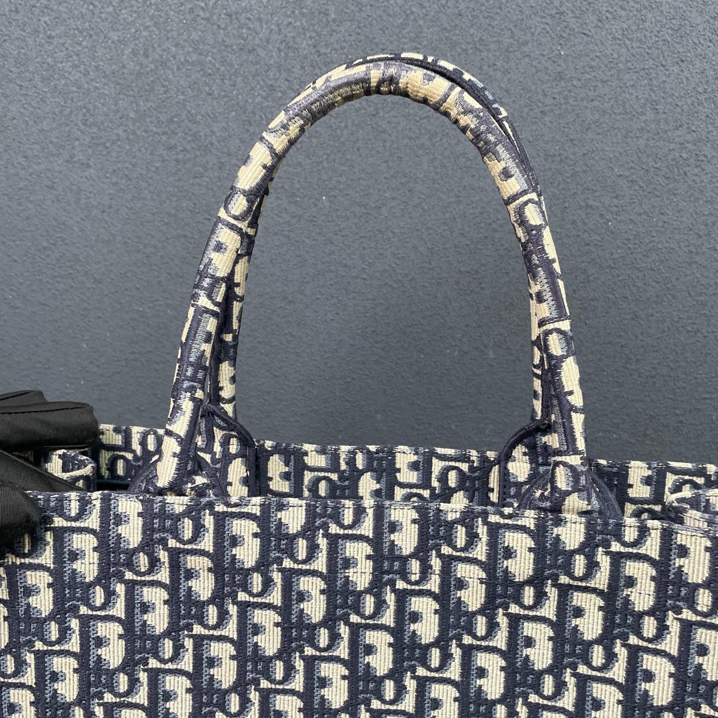 Dior - Book Tote Large - Embroidered Dior Oblique jacquard canvas - Blue - (large)