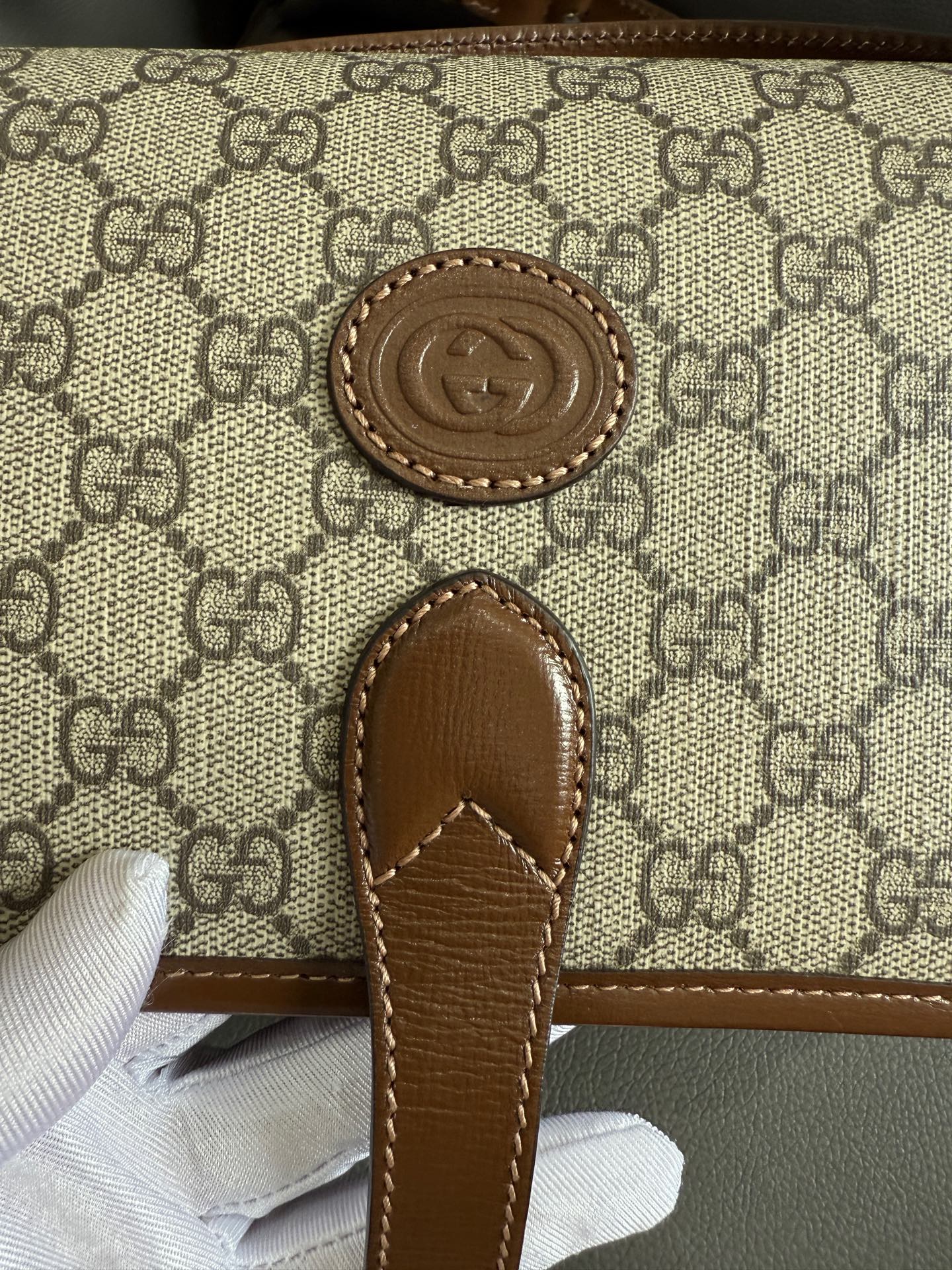 Gucci - GG Retro Mini 041 Messenger Accordion Bag - GG Supreme canvas with leather trim - Beige and Brown - (mini)