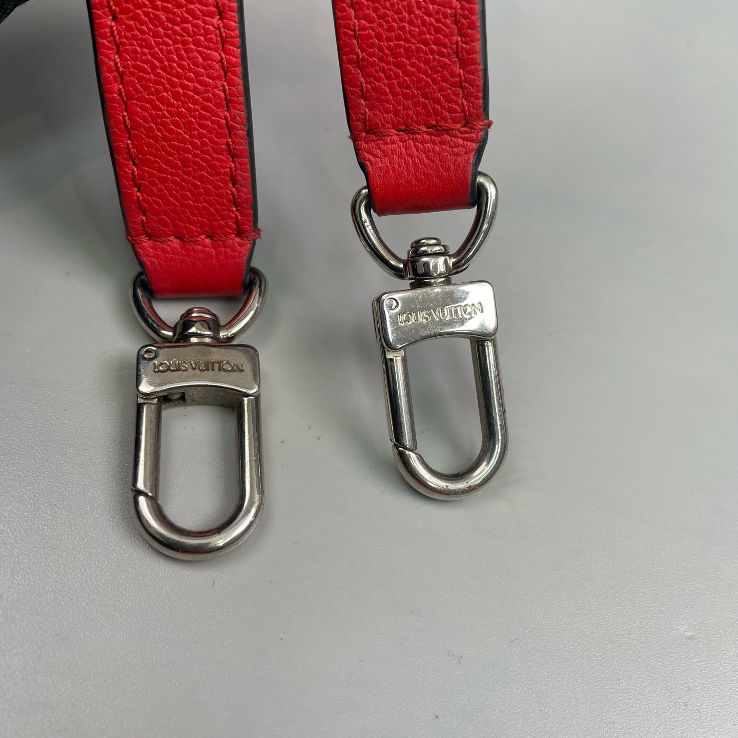 Louis Vuitton - Twist Tote - Epi leather - Red - (medium)