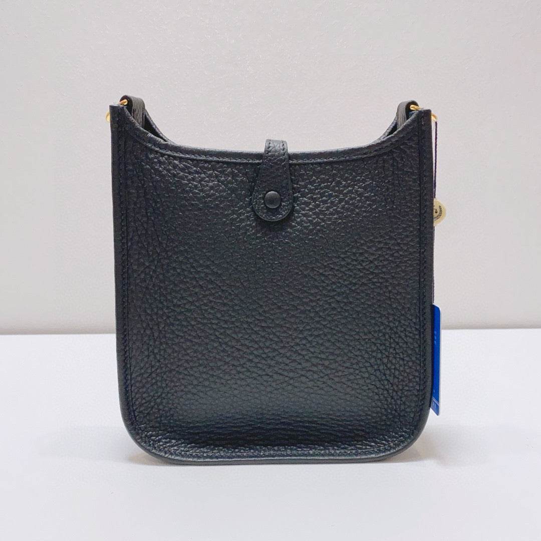Hermès - Evelyne 16 - Clemence leather - Black - (mini)