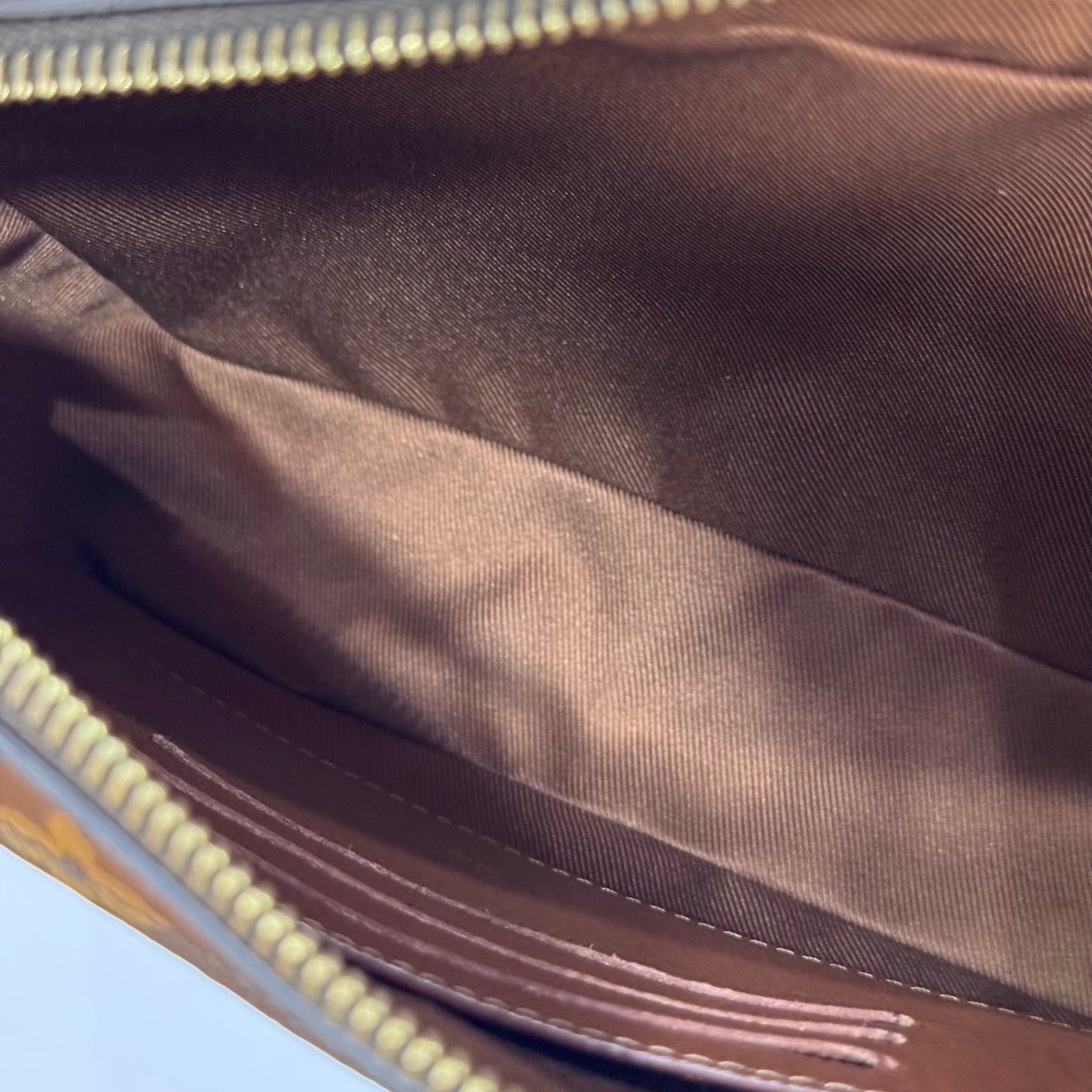 Louis Vuitton - Soft Trunk Pouch - Monogram coated canvas with Vachetta leather trim - Brown - (small)
