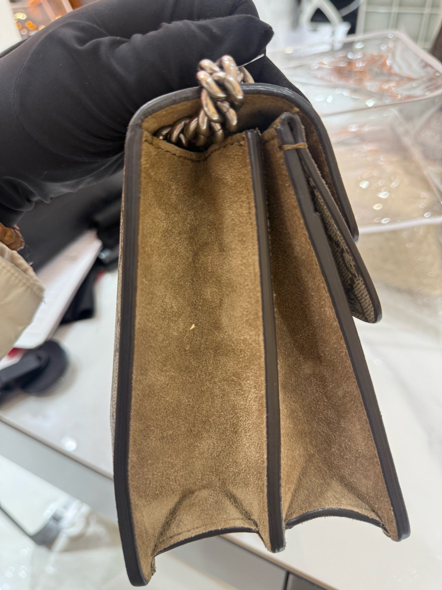 Gucci - Dionysus Shoulder Bag - GG Supreme canvas with suede trim - Camel - (medium)