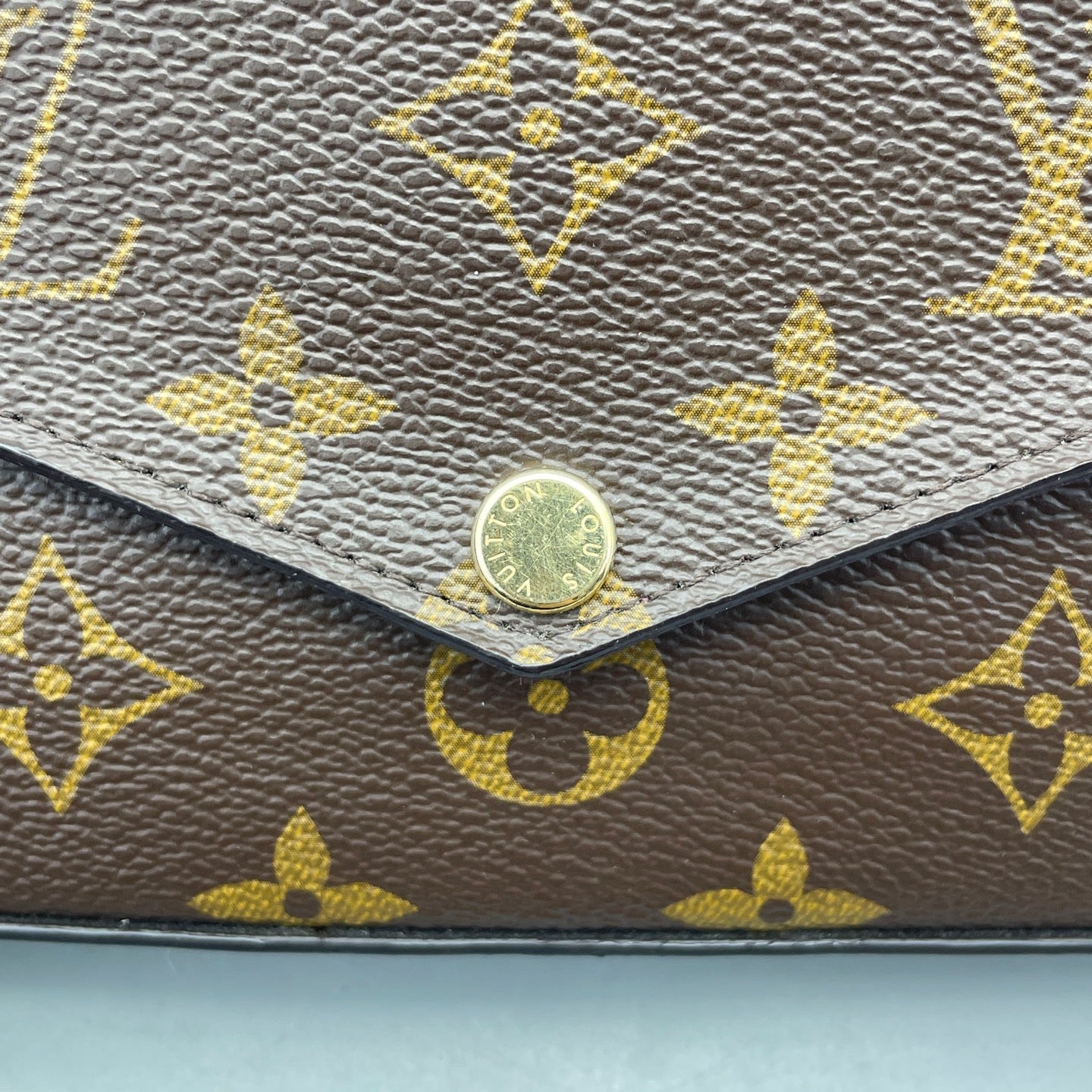 Louis Vuitton - Pochette Félicie - Monogram coated canvas, leather trim, textile lining - Brown - (Small)