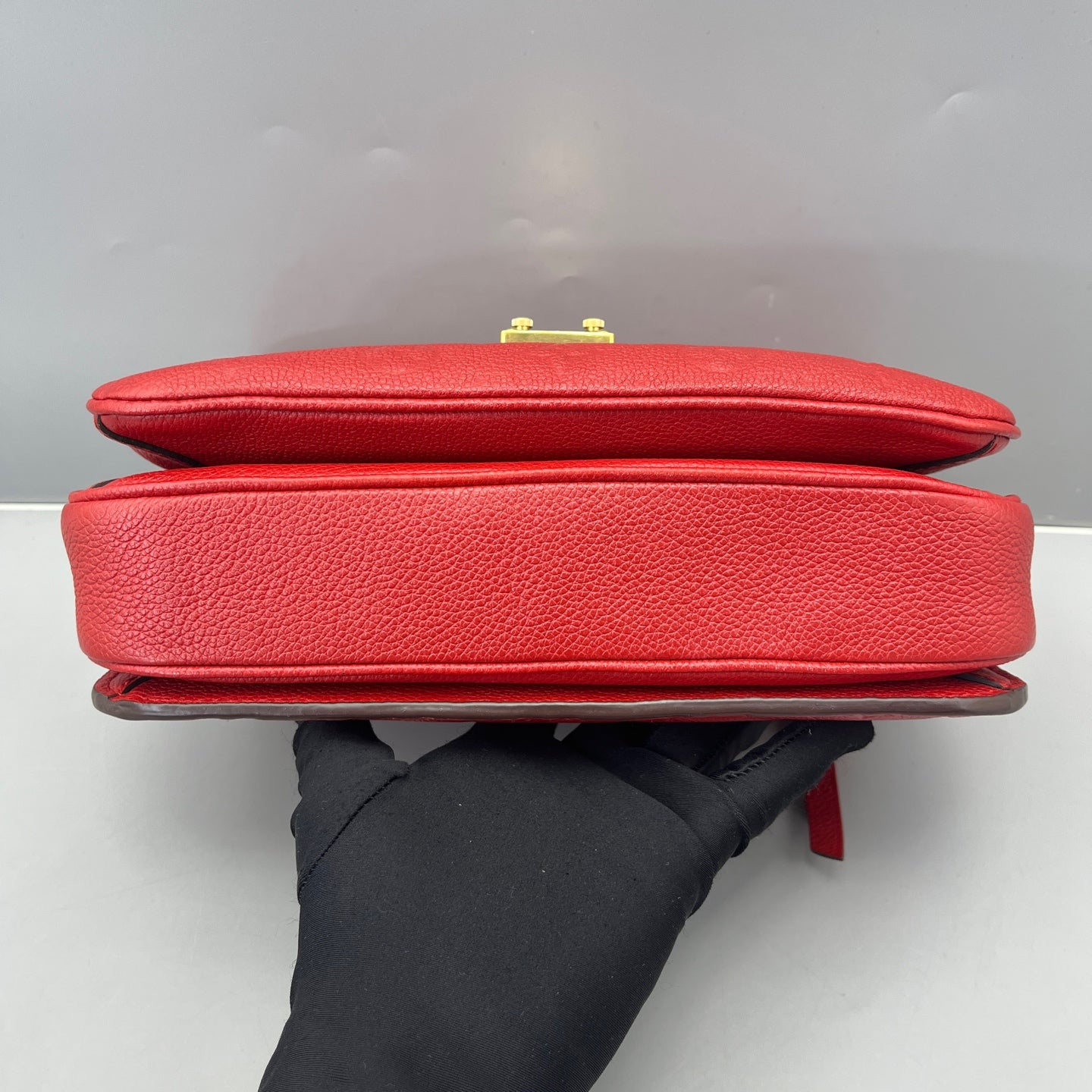 Louis Vuitton - Pochette Métis - Monogram Empreinte leather - Red - (medium)