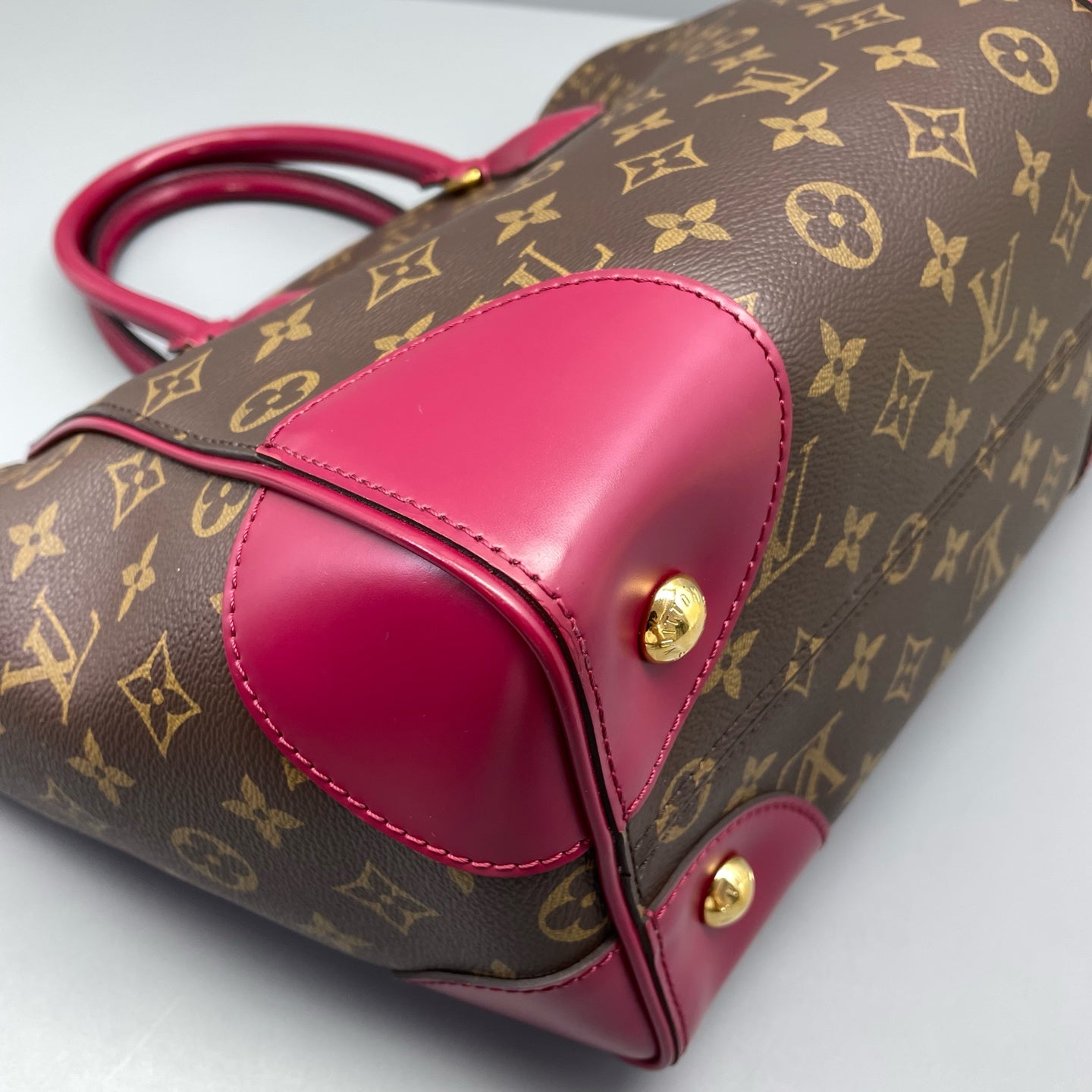 Louis Vuitton - Phenix PM - Monogram coated canvas with fuchsia leather trim - Brown and Fuchsia - (medium)