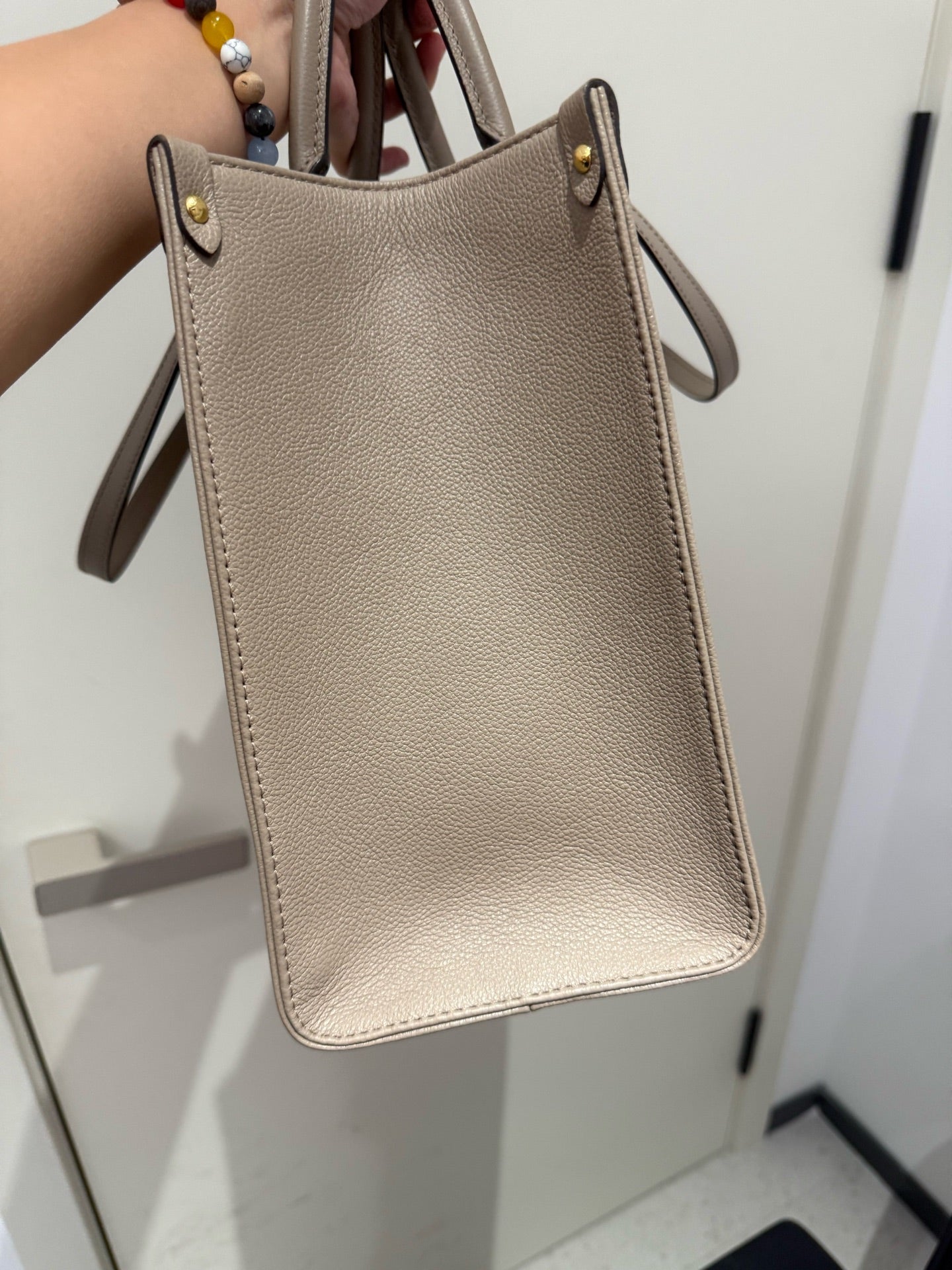 Louis Vuitton - OnTheGo MM - Monogram Empreinte leather - Grey - (medium)