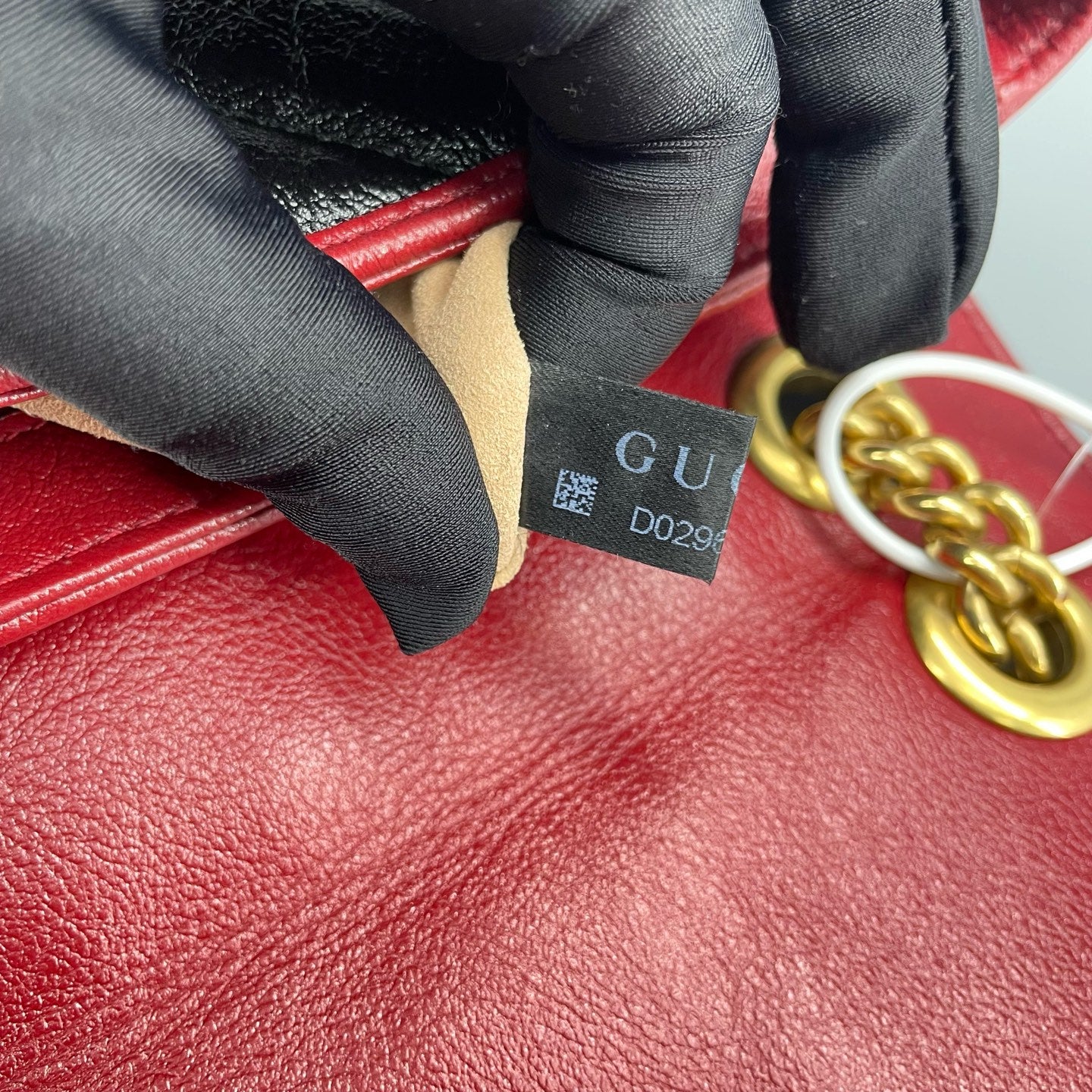 Gucci - GG Marmont Matelassé Shoulder Bag - Leather - Black - (medium)