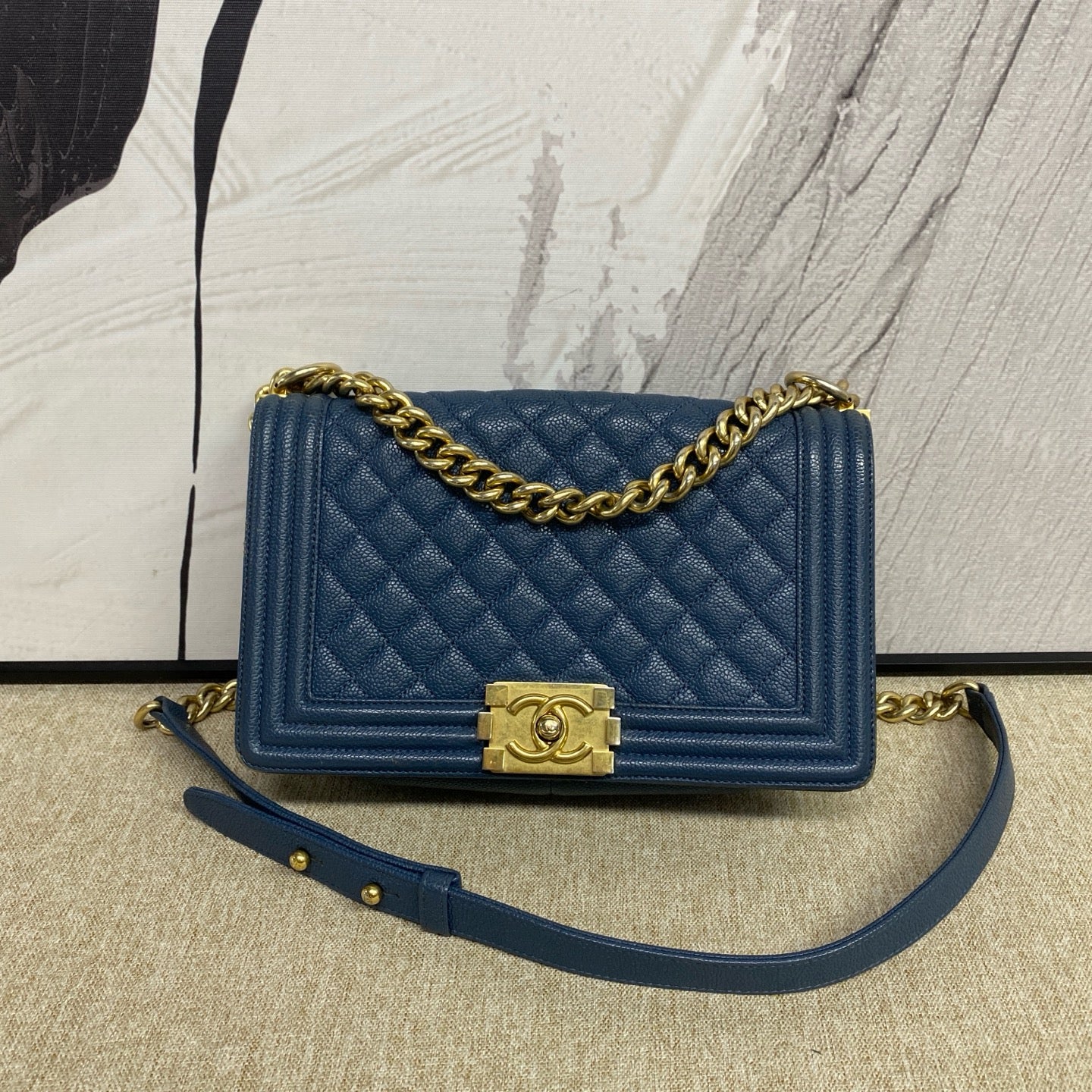 Chanel - Le Boy Medium - Caviar leather - Blue - (Medium)