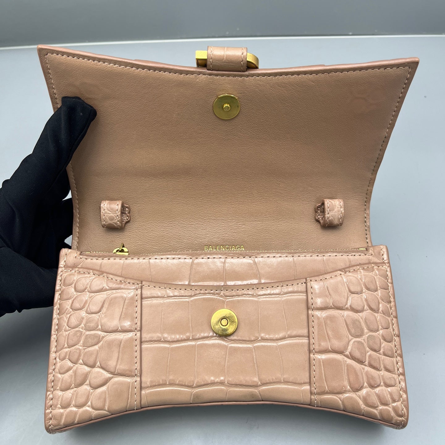 Balenciaga - Hourglass WOC - Crocodile-embossed calfskin leather - Beige - (mini)