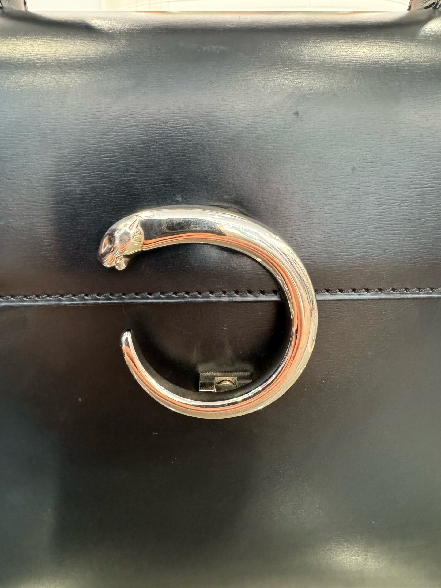 Cartier - Panthère Top Handle Bag - Leather - Black - (small)