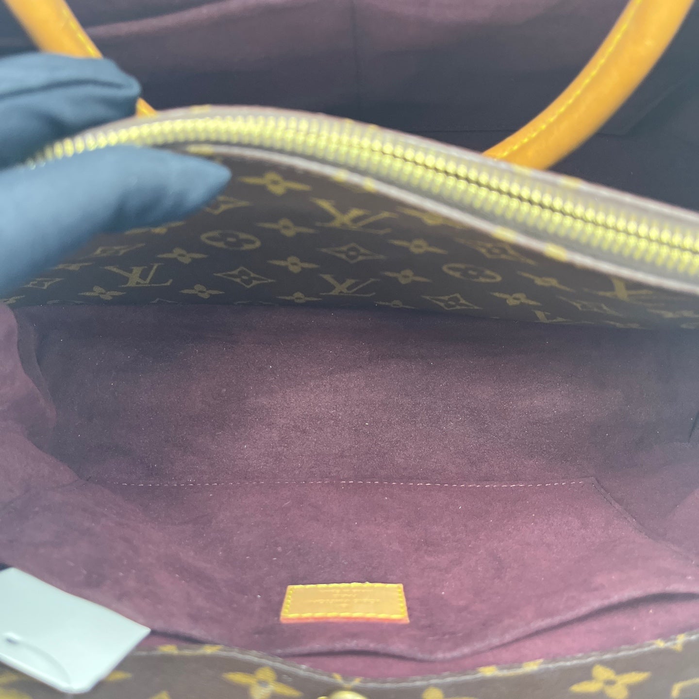Louis Vuitton - Montaigne GM - Monogram coated canvas with Vachetta leather trim - Brown - (Large)