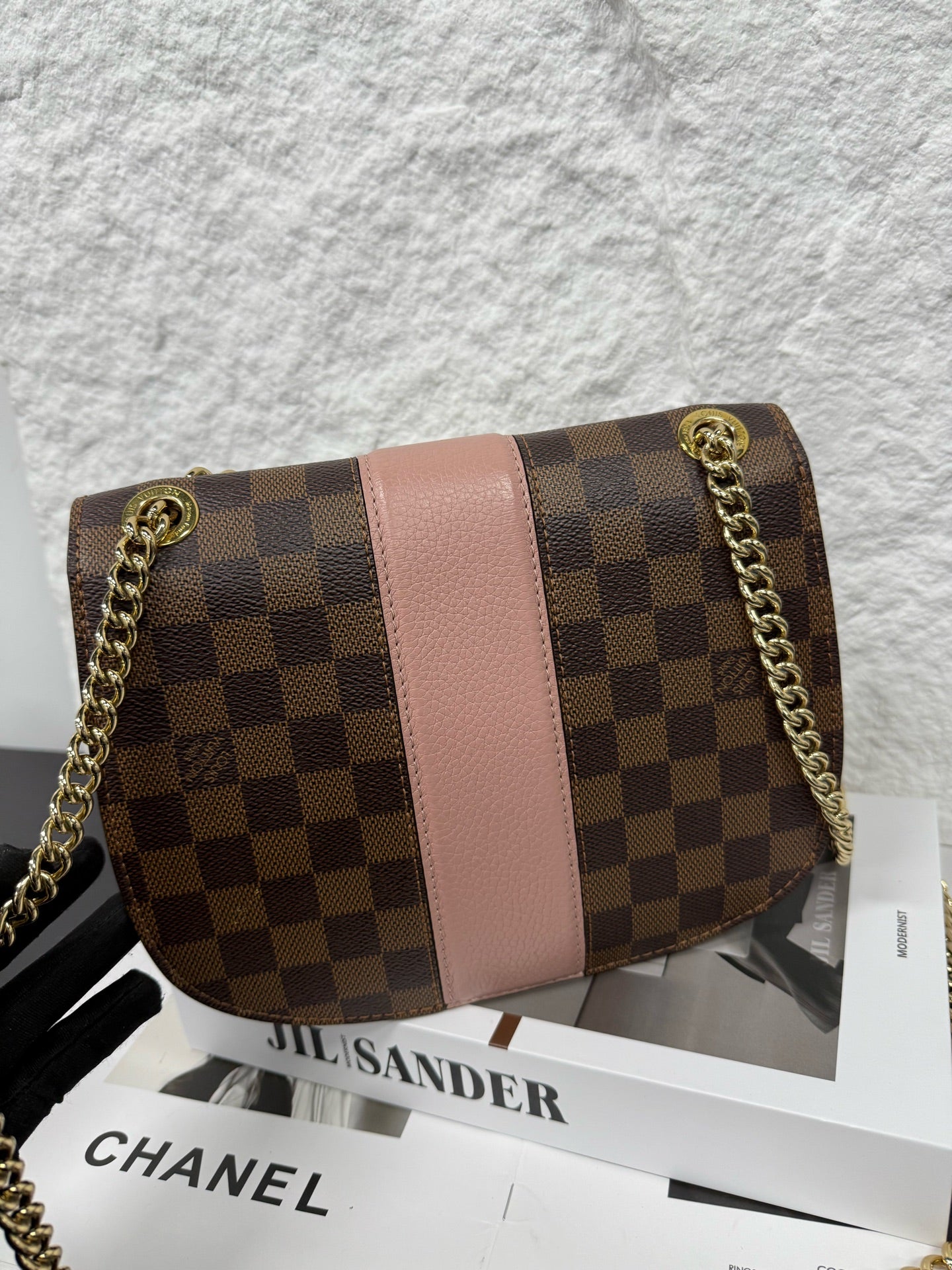 Louis Vuitton - Damier Ebene Pink Saddle Chain Bag - Coated canvas with grained leather trim - Brown and Pink with Gold-Tone Hardware - (Mini)