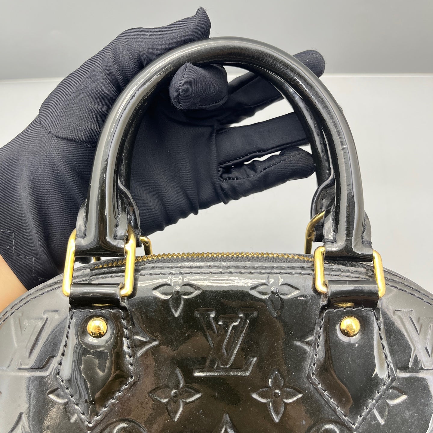 Louis Vuitton - Alma BB - Patent leather - Black - (mini)