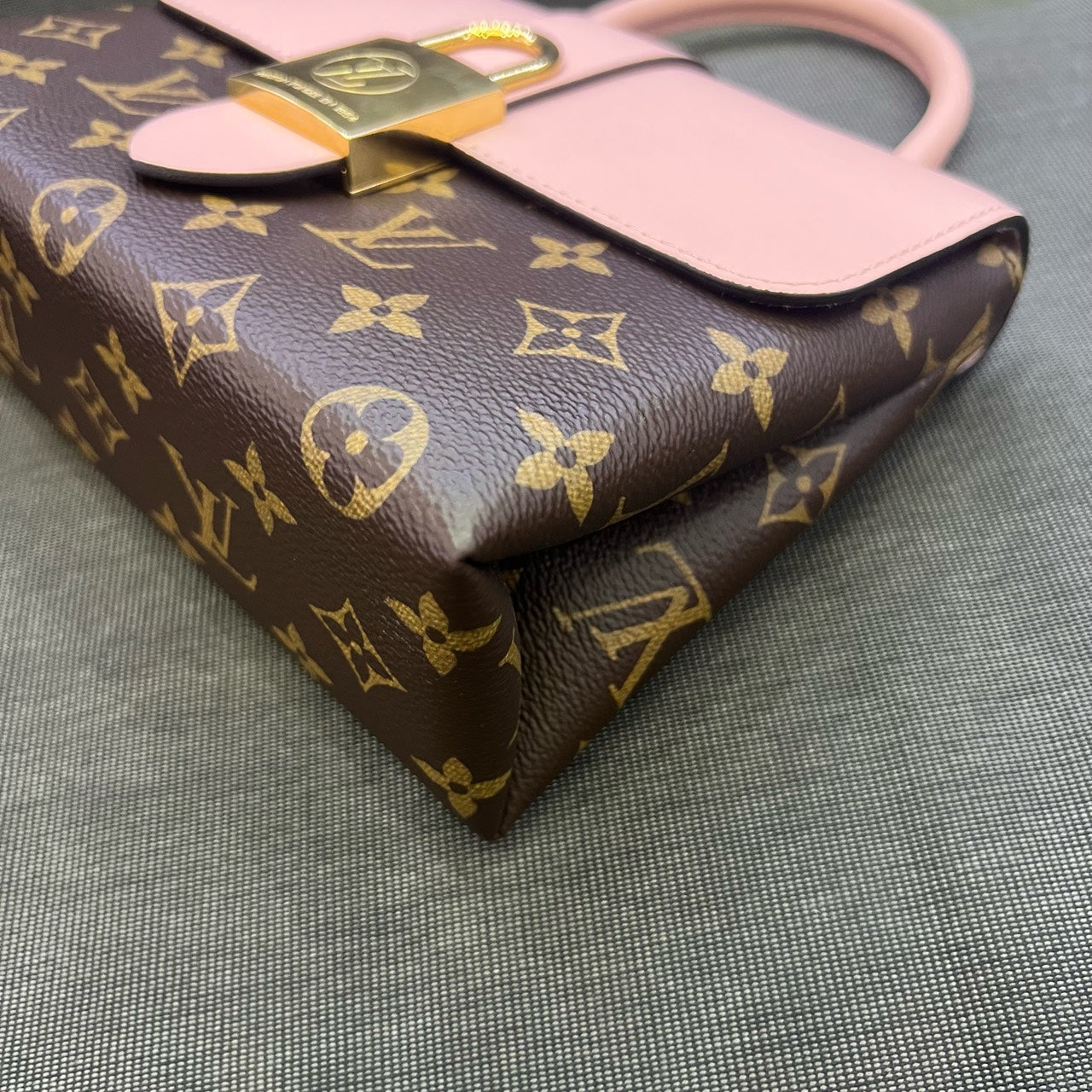 Louis Vuitton - Locky BB - Monogram canvas and leather - Brown and Pink - (mini)