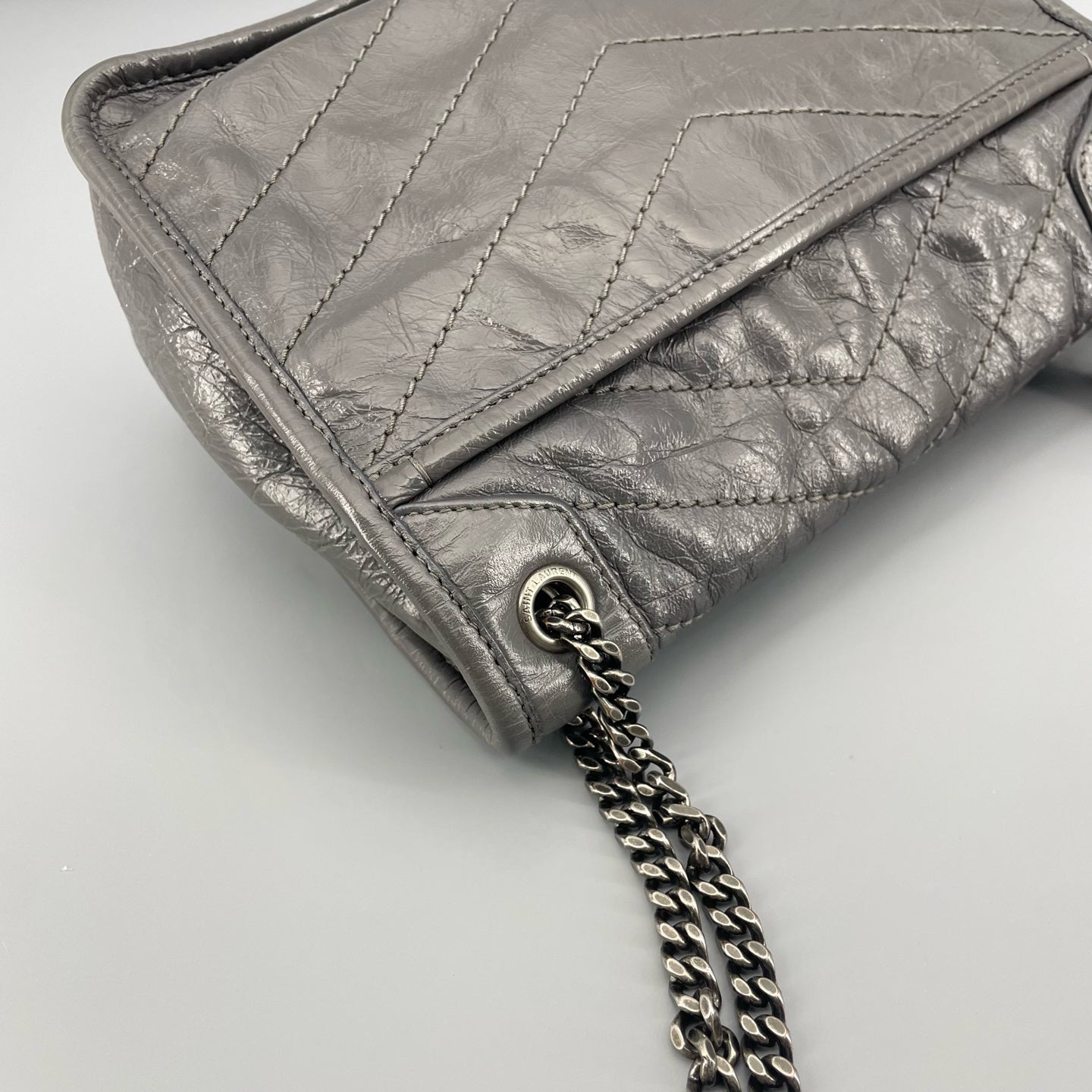 Saint Laurent - Niki Baby - Crinkled calfskin leather - Grey - (mini)
