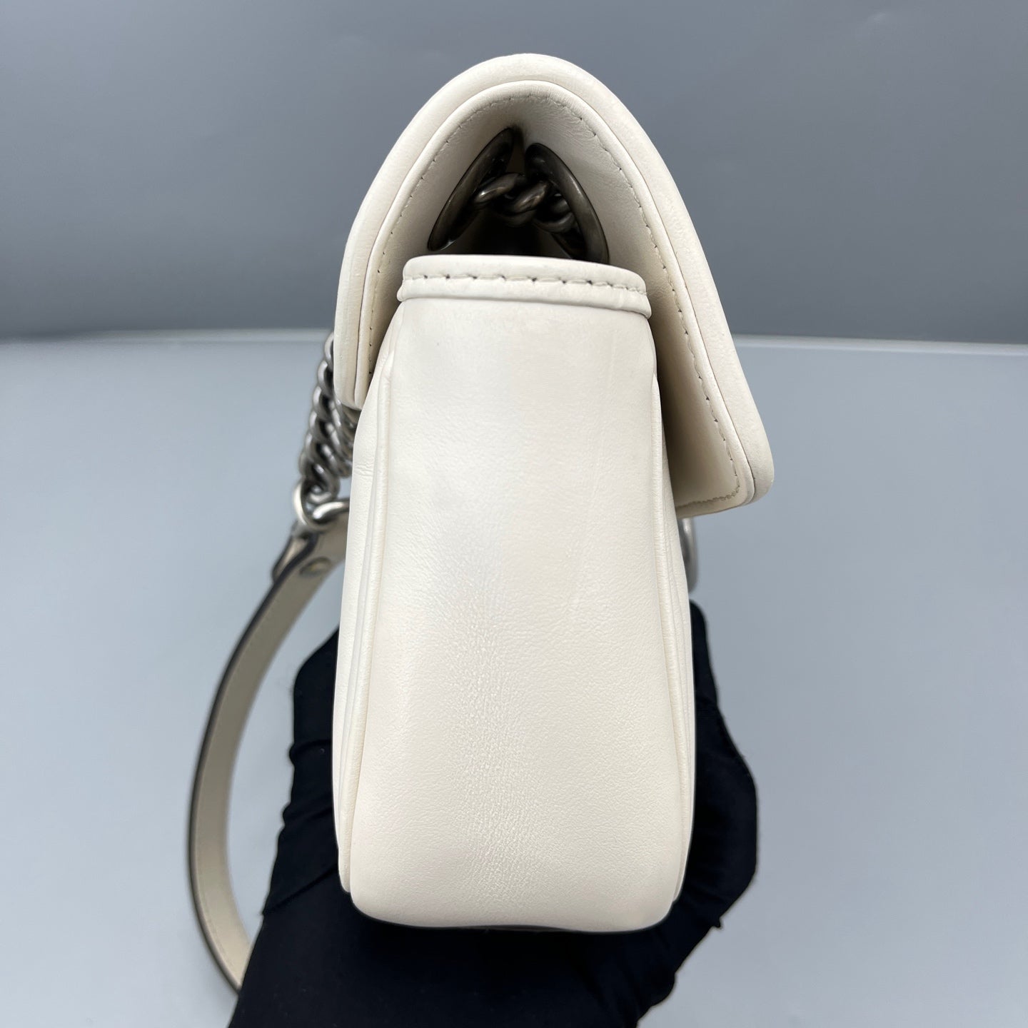 Gucci - GG Marmont Matelassé Small Shoulder Bag - Leather - White - (mini)