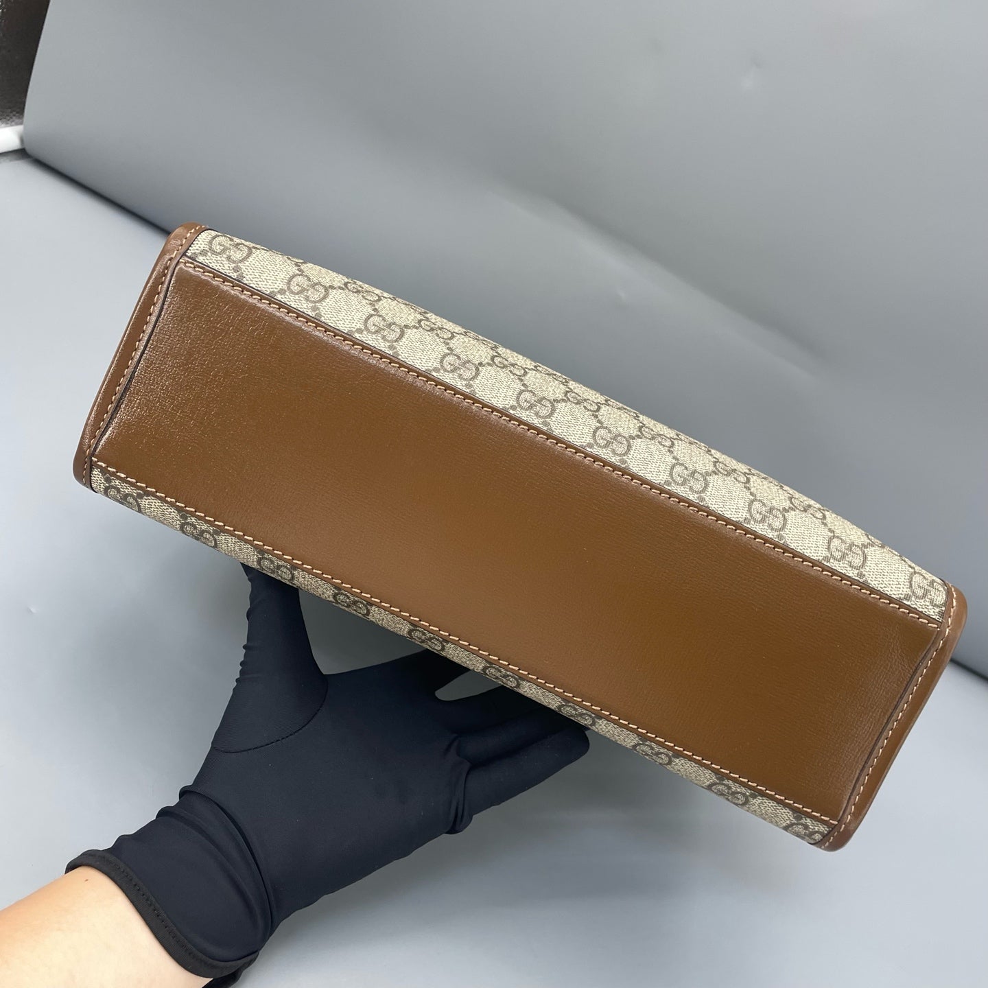 Gucci - GG Supreme Tote Bag - GG Supreme coated canvas with leather trim - Brown - (medium)