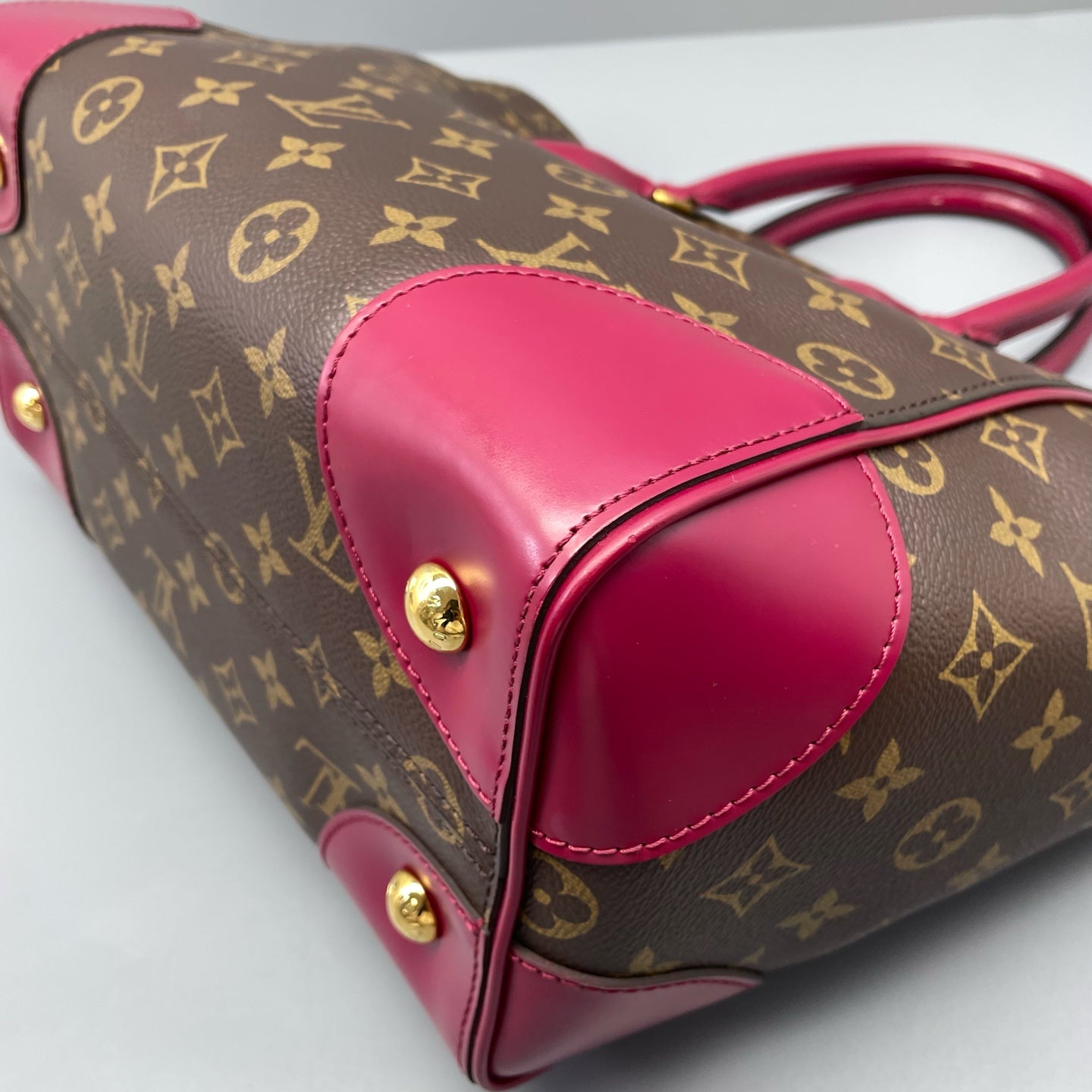 Louis Vuitton - Phenix PM - Monogram coated canvas with fuchsia leather trim - Brown and Fuchsia - (medium)