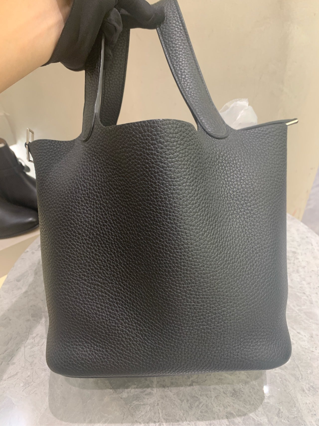 Hermès - Picotin Lock 22 - Leather - Black - (Large)