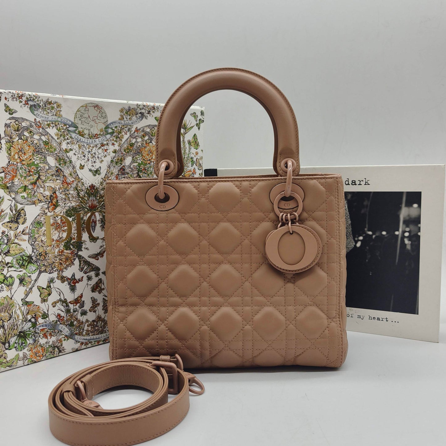 Dior - Lady Dior - Lambskin leather - Nude Pink - (Medium)