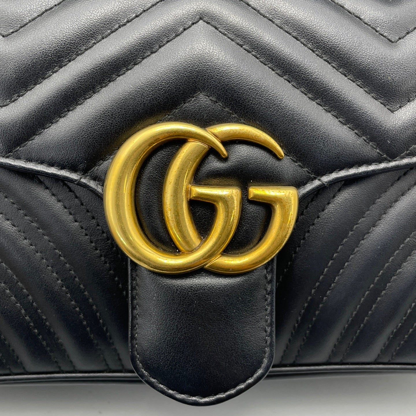 Gucci - Marmont Flap Bag 26 - Leather - Black - (Medium)