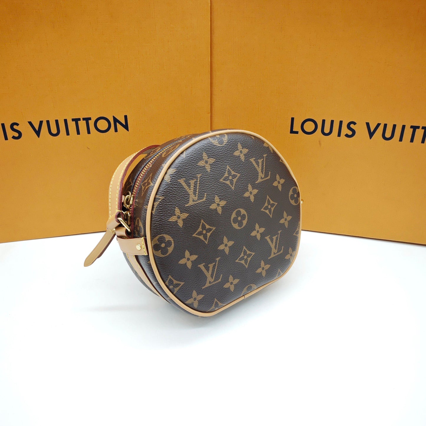 Louis Vuitton - Small Round Bag - Monogram coated canvas with Vachetta leather trim - Brown - (mini)