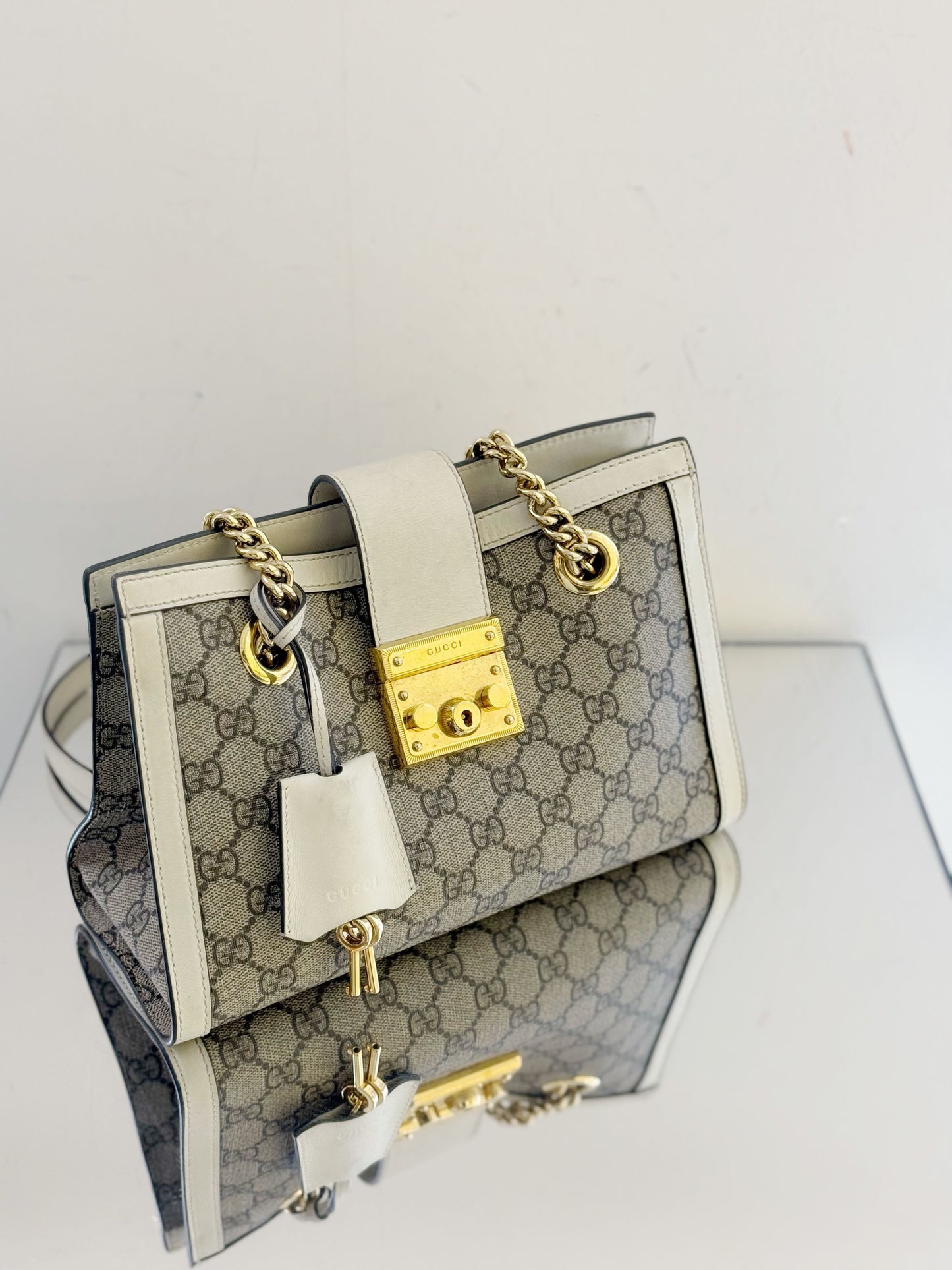 Gucci - Padlock - GG Supreme coated canvas with leather trim - Beige - (Small)