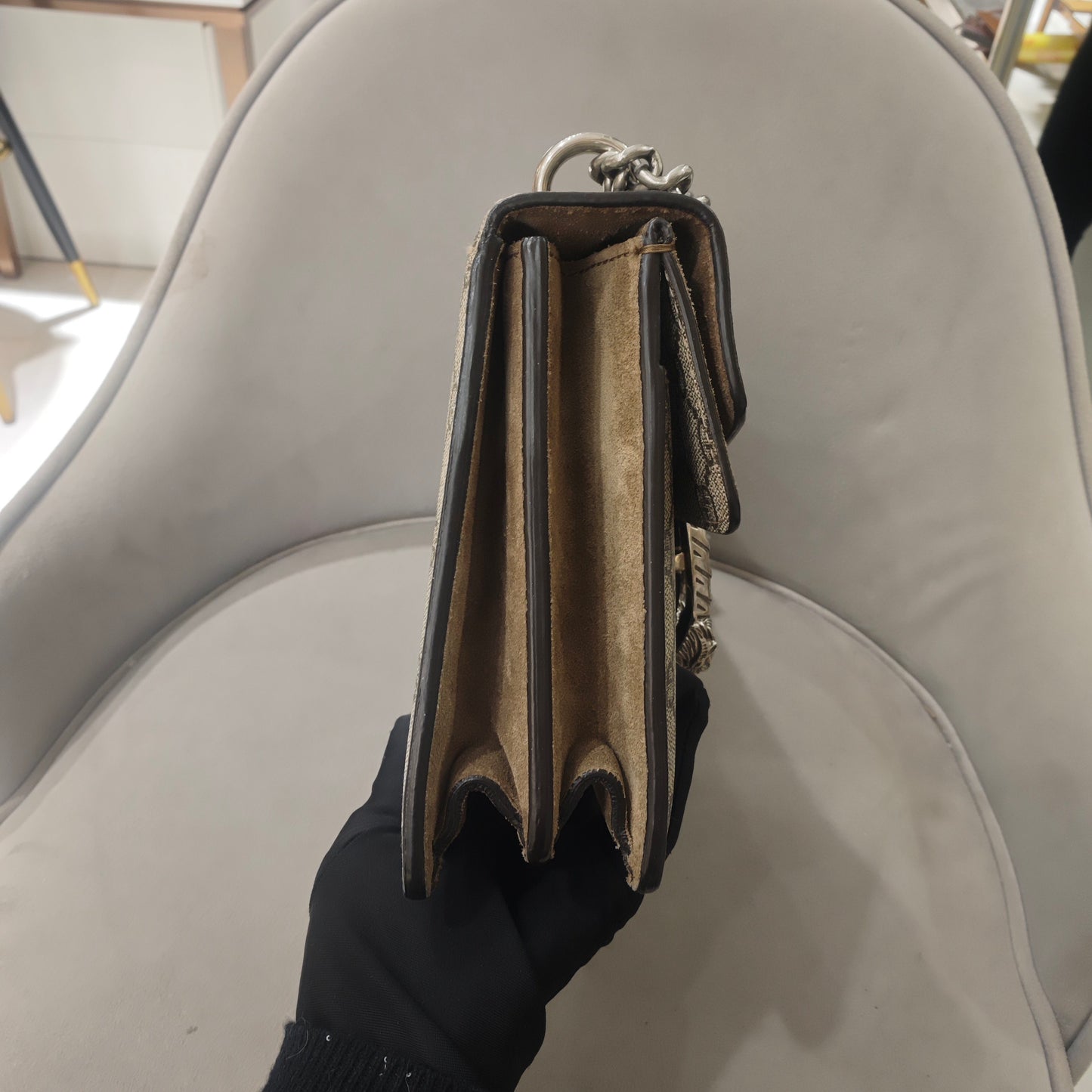 Gucci - Dionysus Medium Shoulder Bag - GG Supreme coated canvas with suede and leather trim - Beige GG Supreme canvas with camel suede and brown leather trim - (medium)