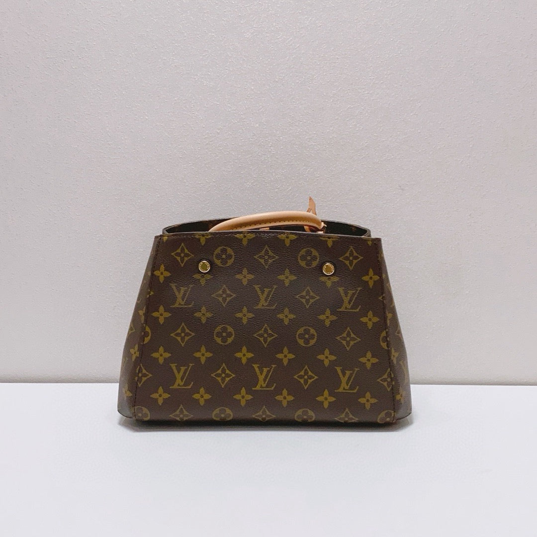 Louis Vuitton - Montaigne BB - Monogram canvas with natural cowhide leather trim - Brown - (medium)
