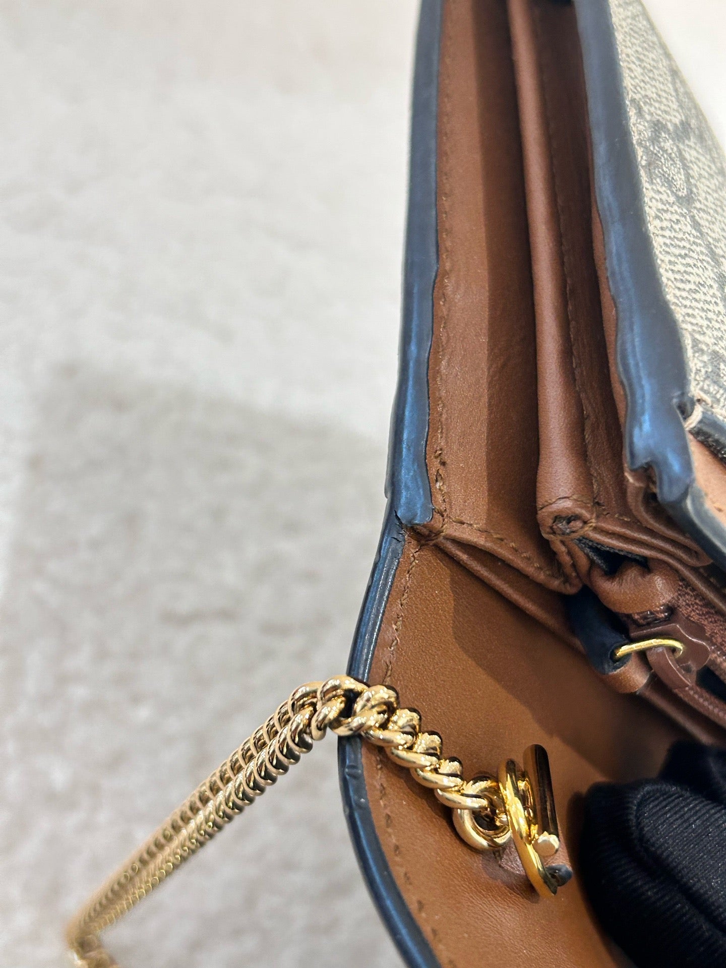 Gucci - Padlock Wallet on Chain - GG Supreme canvas with leather trim - Multicolour - (mini)