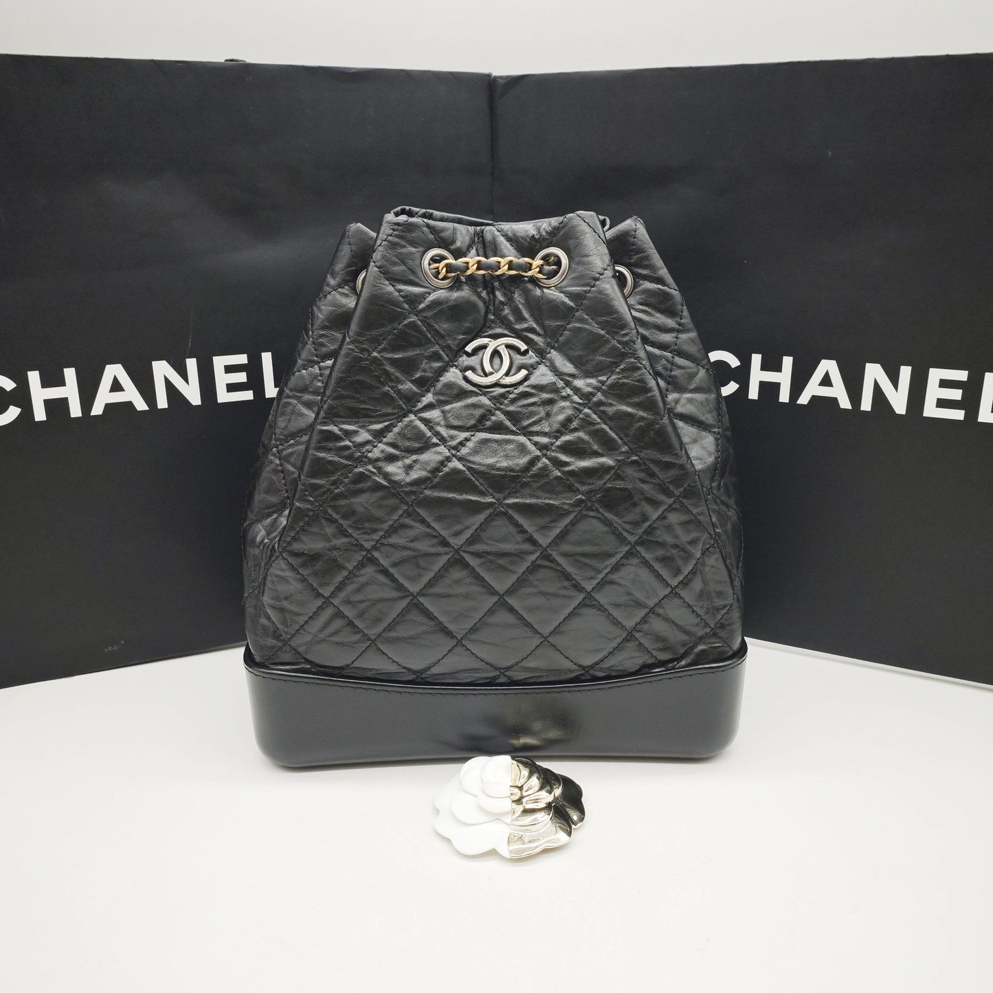 Chanel - Gabrielle Backpack - Aged calfskin leather and smooth calfskin leather - Black - (Medium)