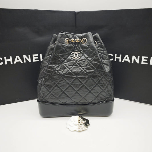 Chanel - Gabrielle Backpack - Aged calfskin leather and smooth calfskin leather - Black - (Medium)