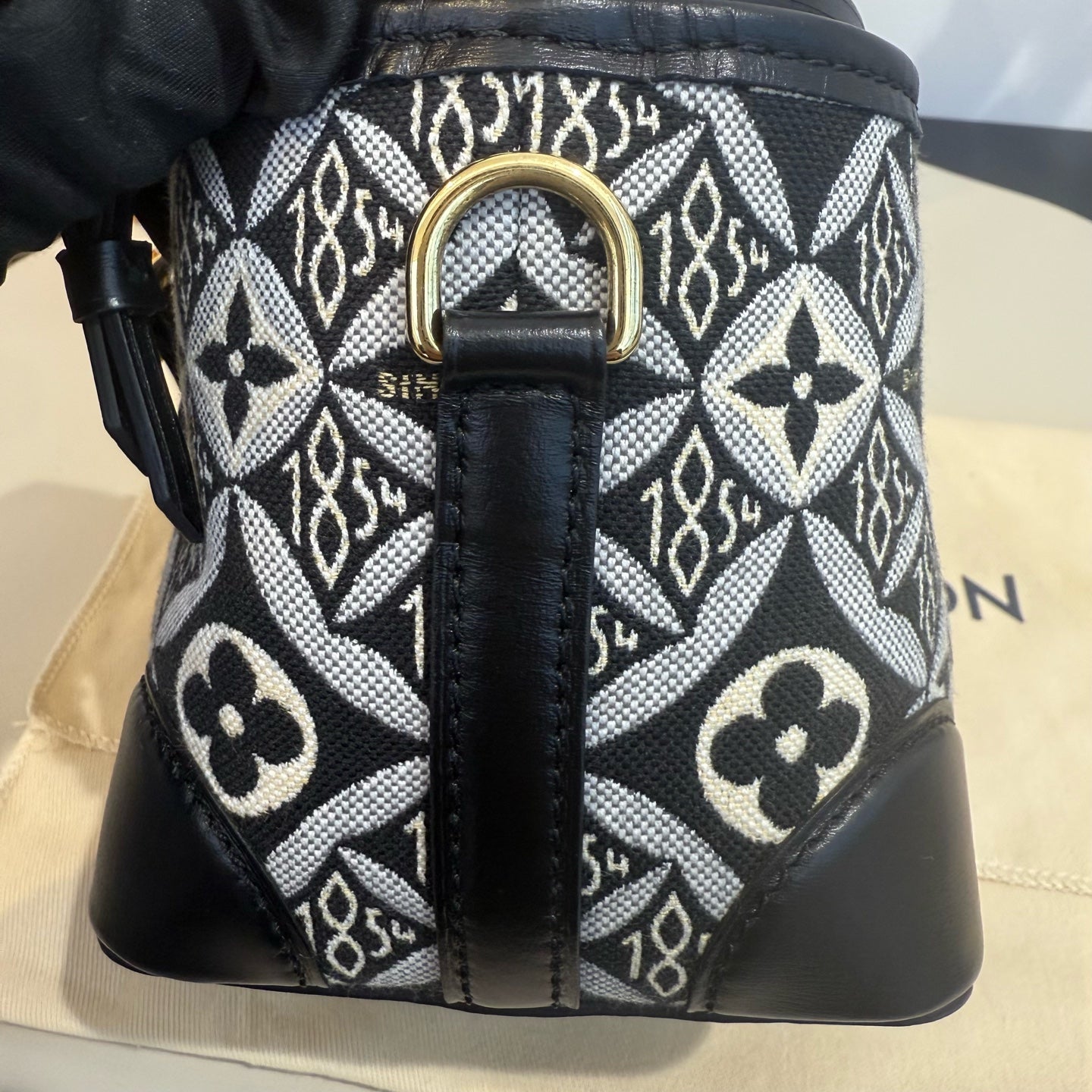Louis Vuitton - Since 1854 Mini Bucket Bag - Jacquard canvas with leather trim - Black - (mini)