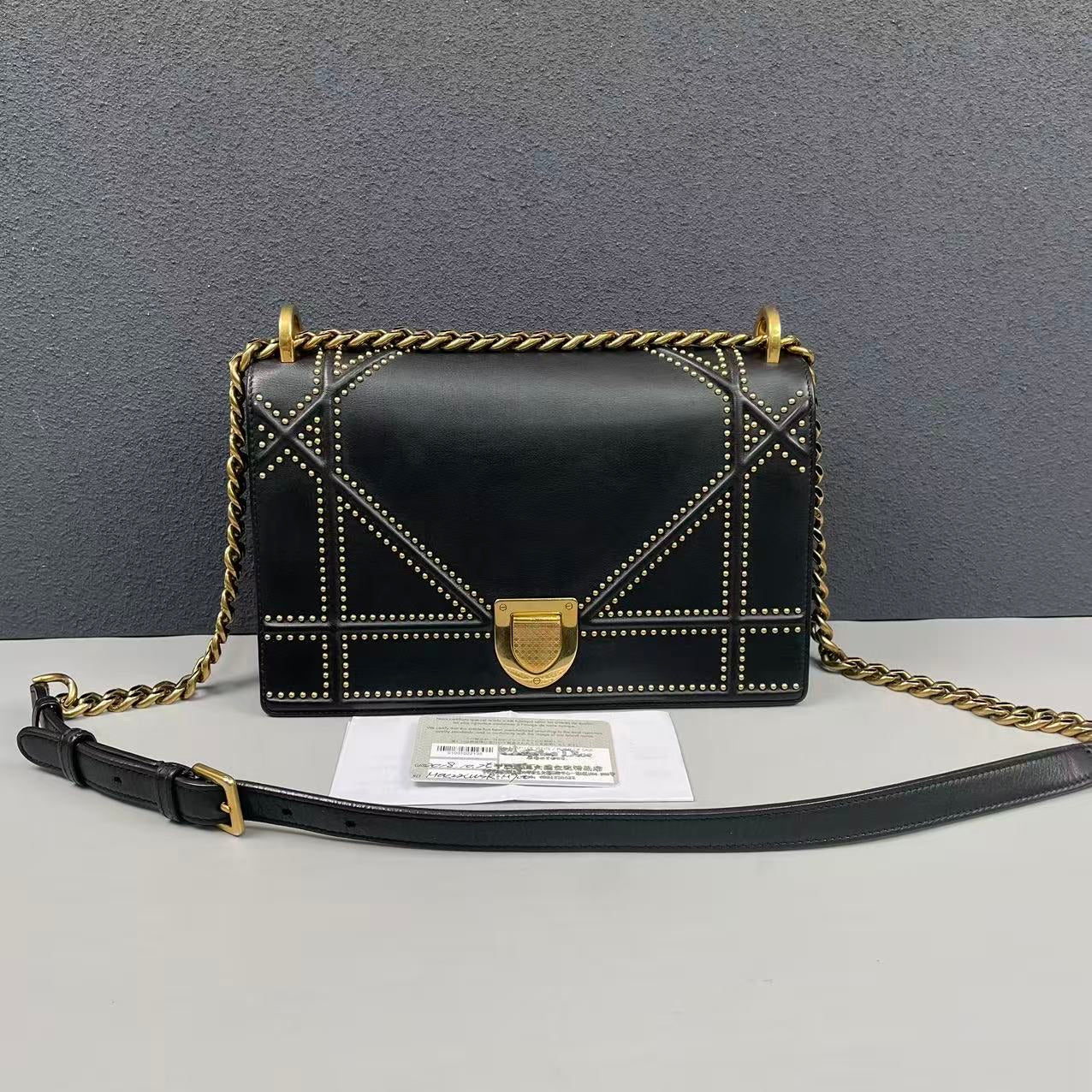 Dior - Diorama Shield Flap Bag - Leather - Black - (medium)