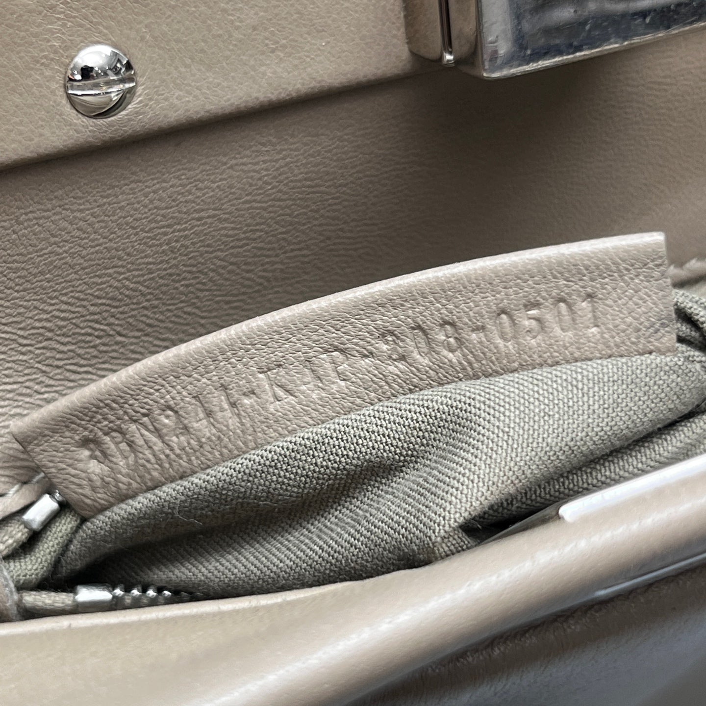 Fendi - Peekaboo - Leather - Grey - (Small)