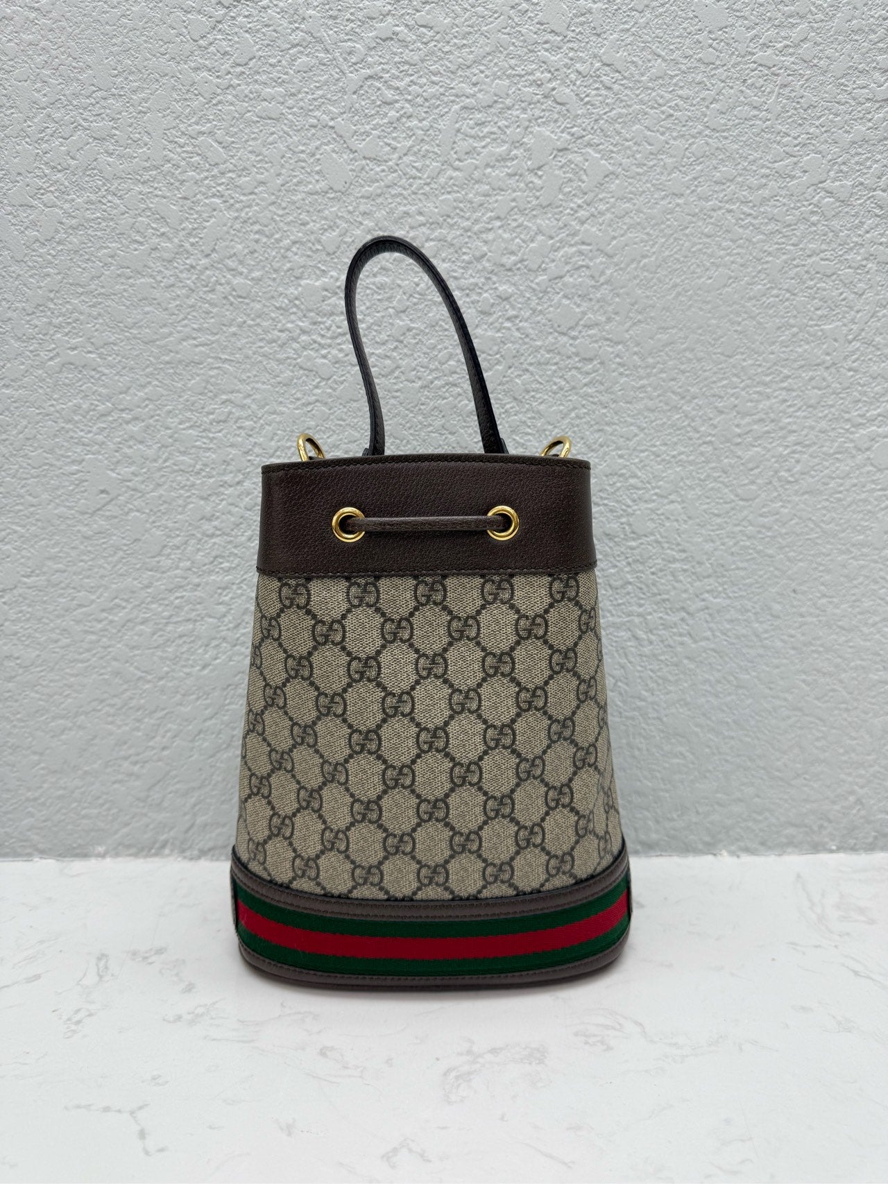 Gucci - Ophidia Small Bucket Bag - GG Supreme canvas with leather trim - Beige and Brown with Red and Green Web stripe - (Small)