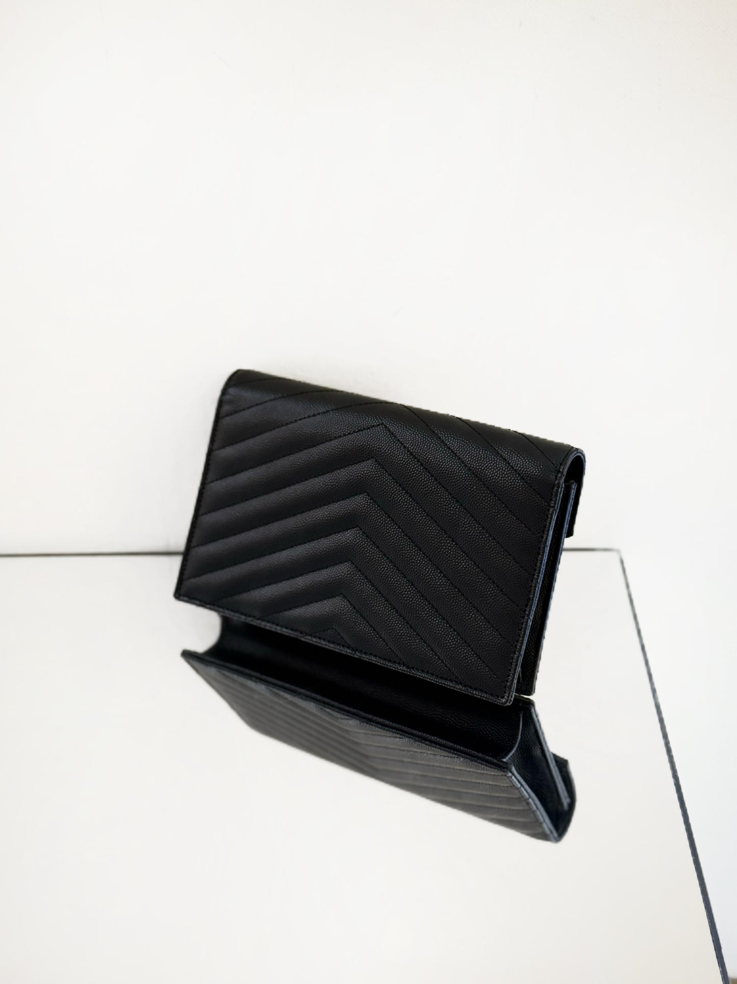 Saint Laurent - Envelope - Leather - Black - (mini)