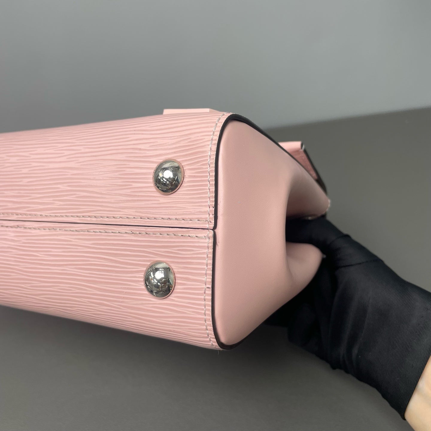 Louis Vuitton - Cluny - Epi leather - Pink - (medium)