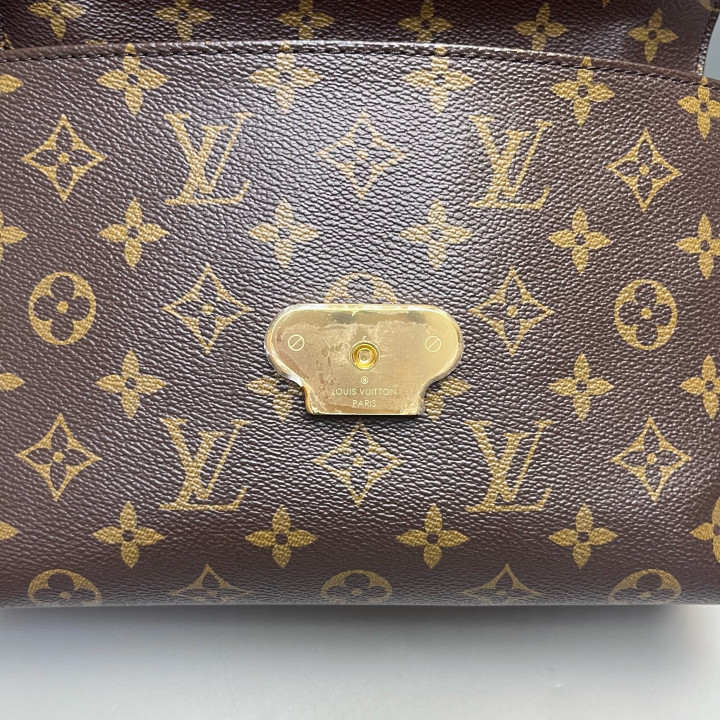 Louis Vuitton - Saint Placide - Monogram canvas and grained leather - Brown and Red with Gold-Tone Hardware - (Medium)