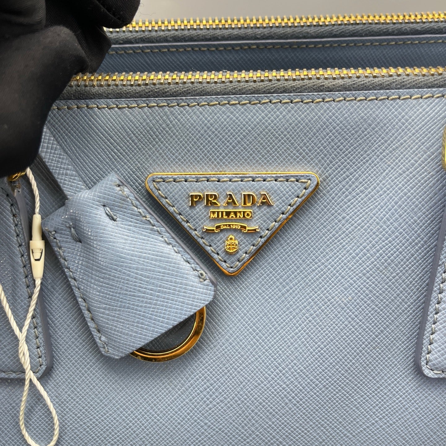 Prada - Saffiano Lux Tote - Saffiano leather - Blue - (medium)