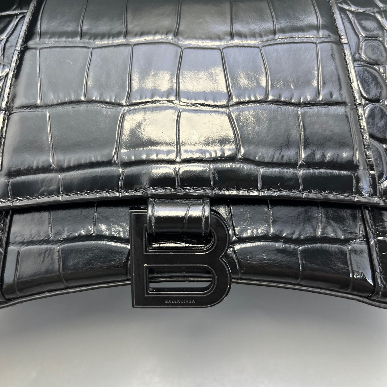Balenciaga - Hourglass Top Handle Bag S - Crocodile embossed calf leather - Black - (mini)