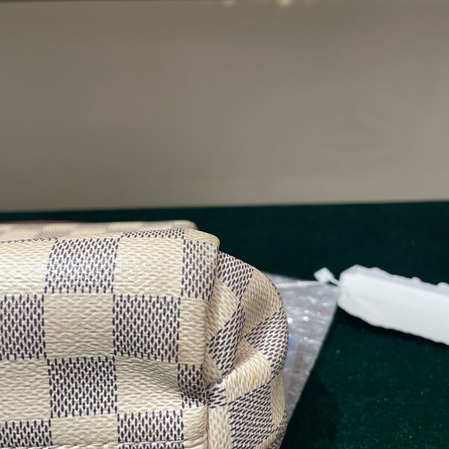 Louis Vuitton - Pallas Tassel - Damier Azur coated canvas with Vachetta leather trim - White - (Small)